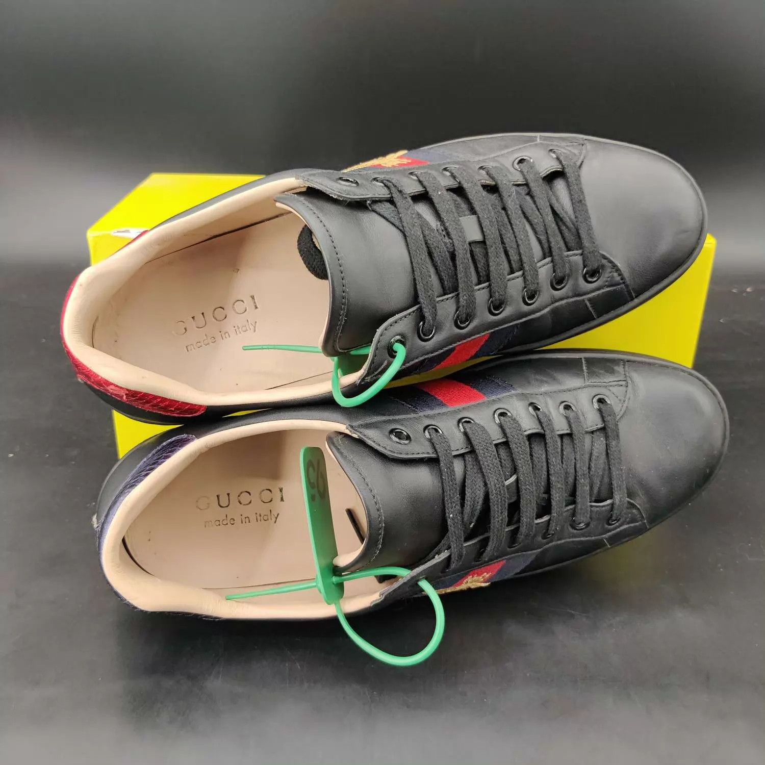 Gucci Gucci Ace Black Embroidered Bee Sneaker 43.5 Like New Size US 10.5 / EU 43-44 - 8 Thumbnail