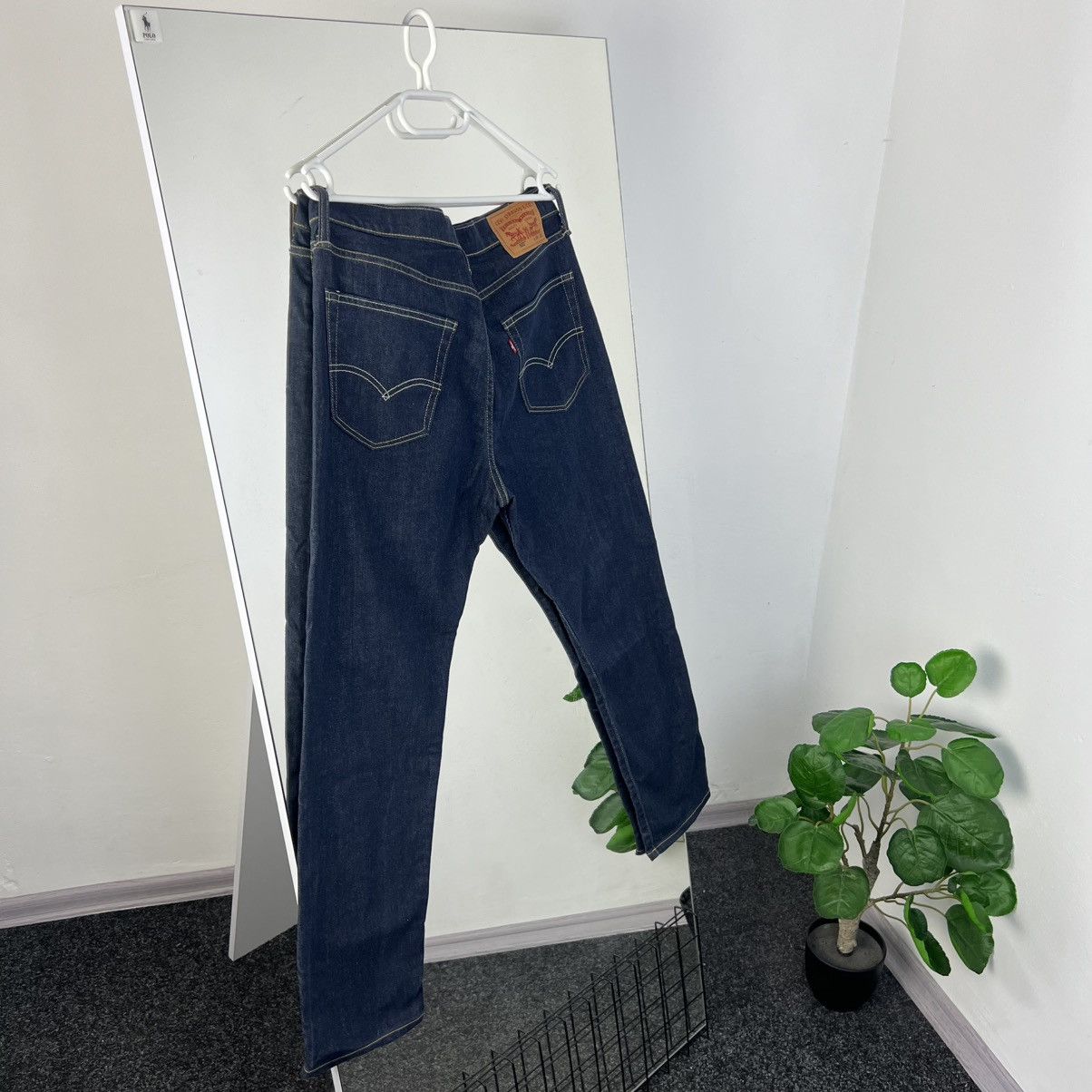 Levi's Vintage 522 Levi’s Deep Blue Denim Jeans Streetwear Style Size US 34 / EU 50 - 1 Thumbnail