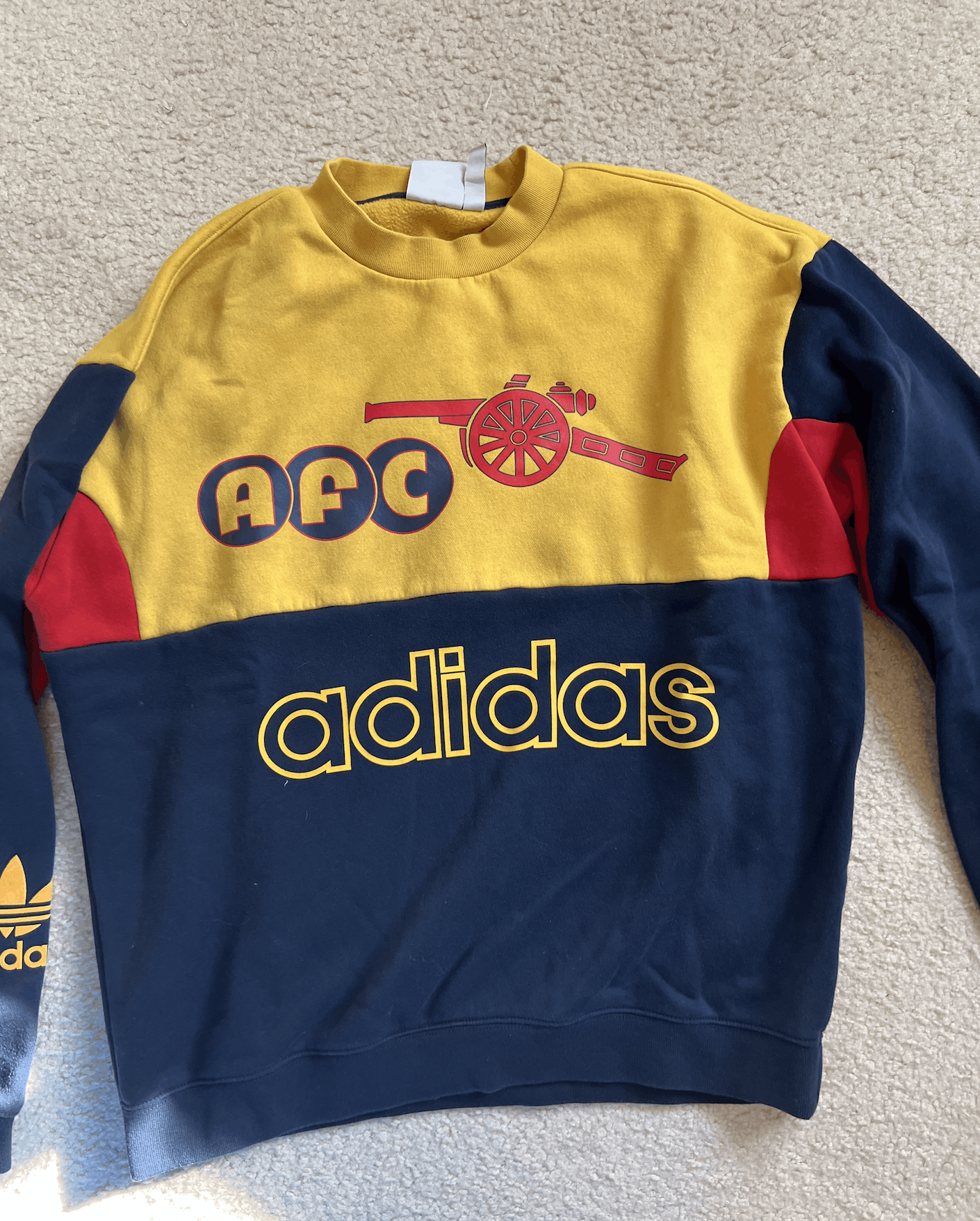 Other Arsenal Retro Sweatshirt SOLD OUT Size US M / EU 48-50 / 2 - 1 Thumbnail