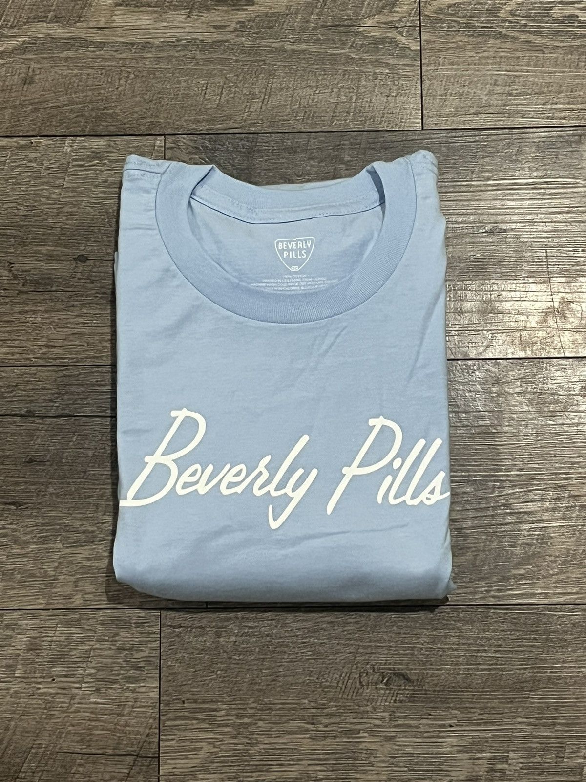 Designer Beverly Pills Blue Tee Size XL Size US XL / EU 56 / 4 - 8 Thumbnail