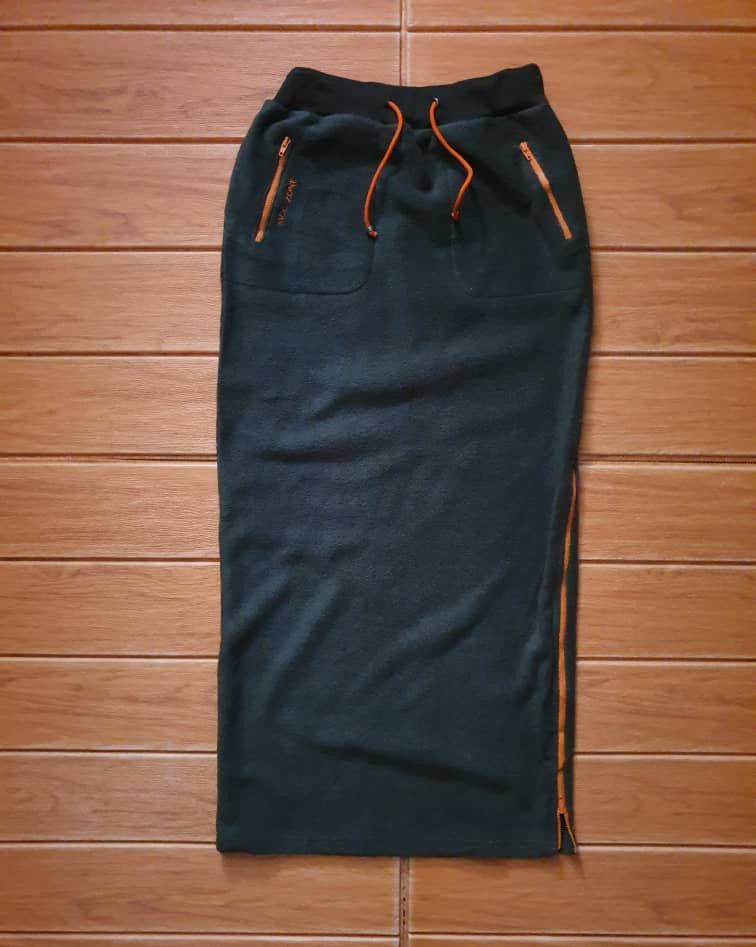 Japanese Brand Mcc zone Caroln grey colour fleece skirt Size 30" / US 8 / IT 44 - 1 Thumbnail