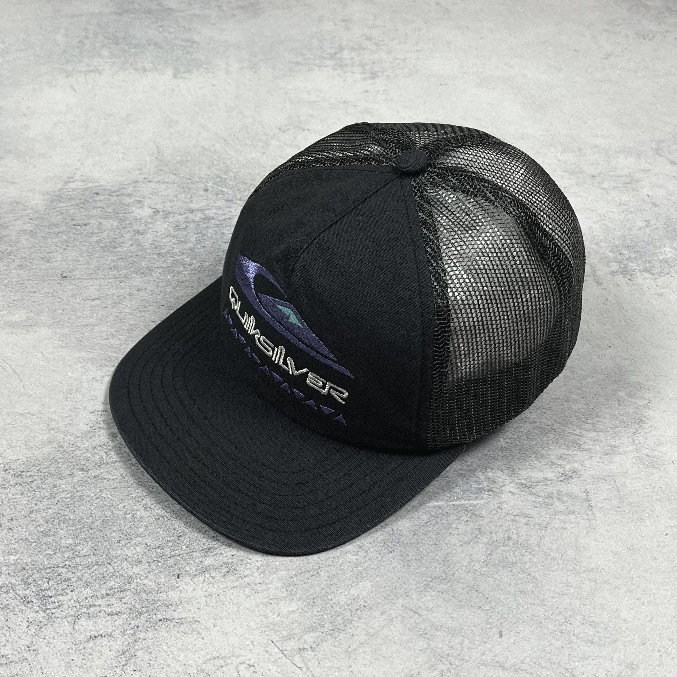 Quiksilver Quicksilver Y2K Surf Big Logo Retro Trucker Cap Size ONE SIZE - 1 Thumbnail