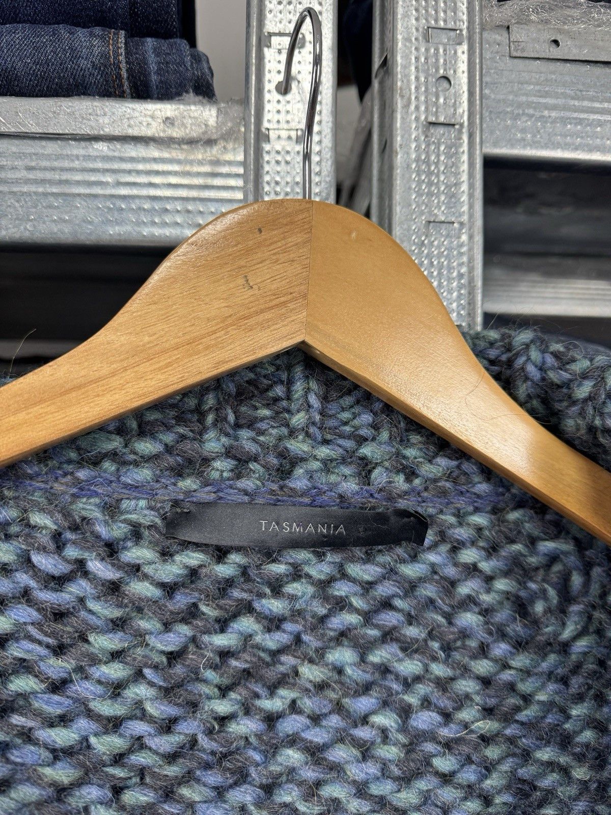 Other Vintage TASMANIA Virgin Wool Knit Cardigan Italy Size 50 Size US M / EU 48-50 / 2 - 6 Thumbnail