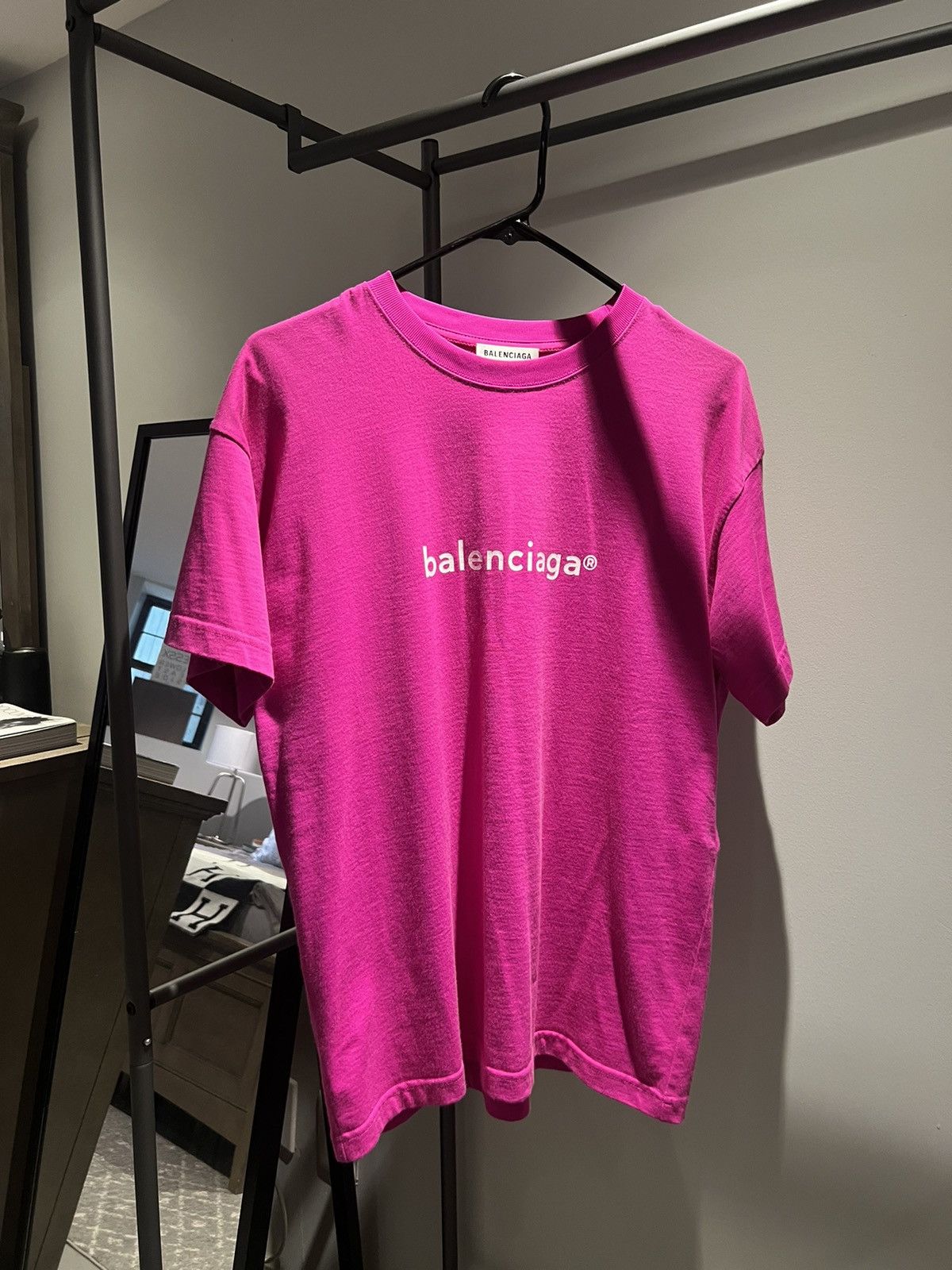 Balenciaga BALENCIAGA PINK TSHIRT Size US S / EU 44-46 / 1 - 1 Thumbnail