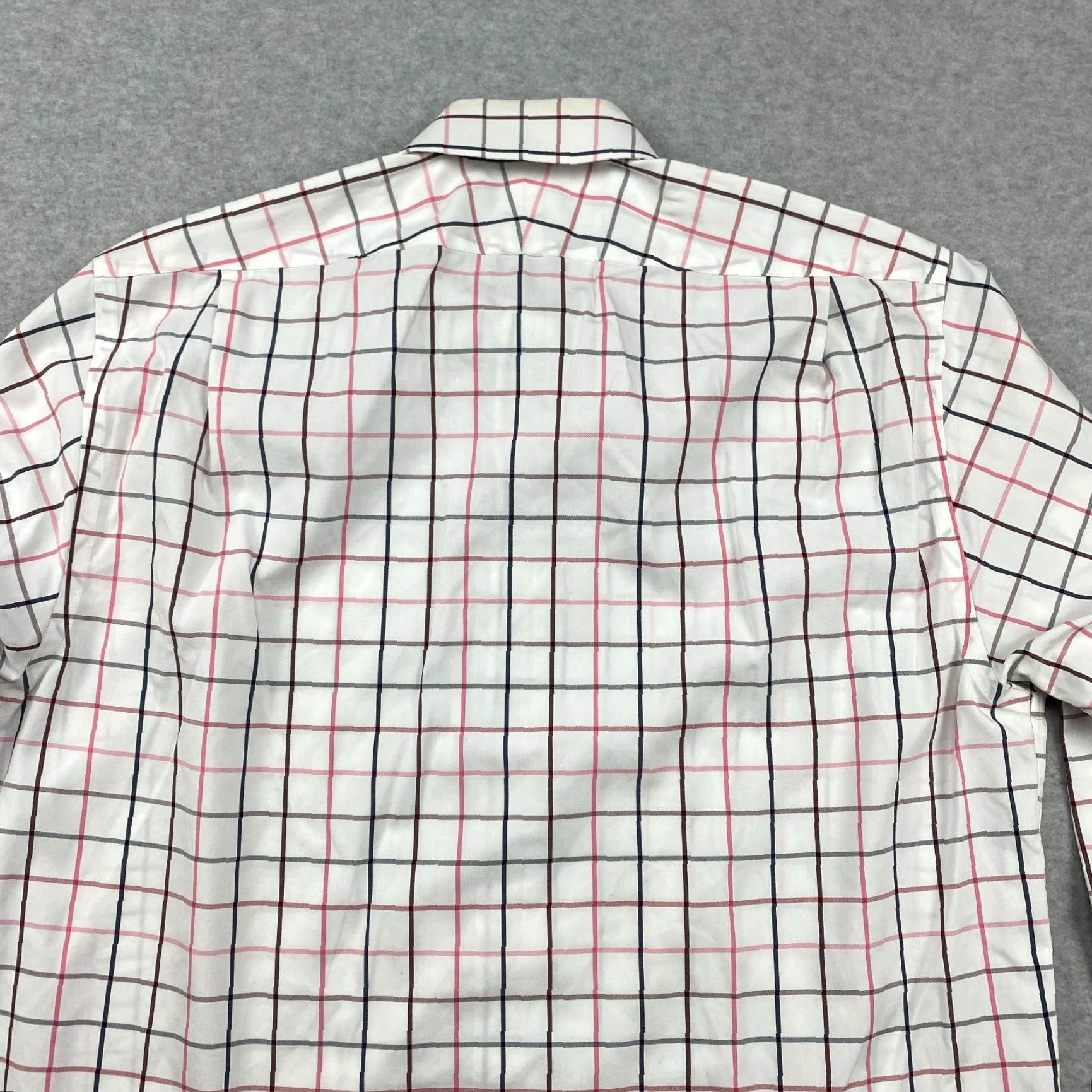 Lands' End Lands' End Button-Up Shirt Mens 16 / 33 White Check No Iron Pinpoint Oxford Slim? (Wait) Size US L / EU 52-54 / 3 - 5 Thumbnail