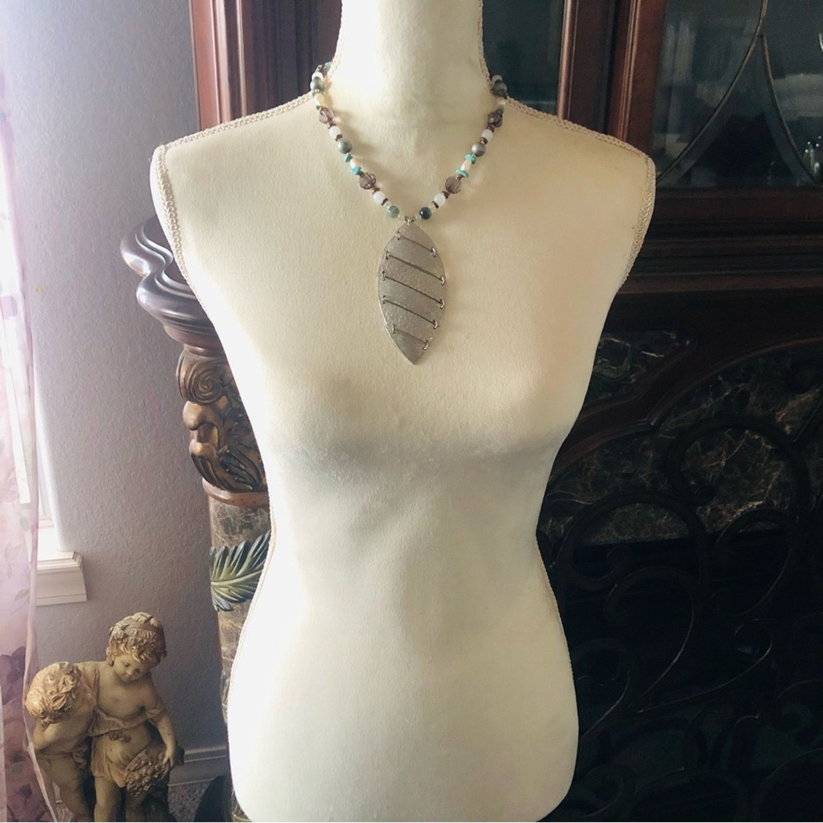 Handmade Handcrafted large articulated pendant genuine stone necklace Size ONE SIZE - 5 Thumbnail
