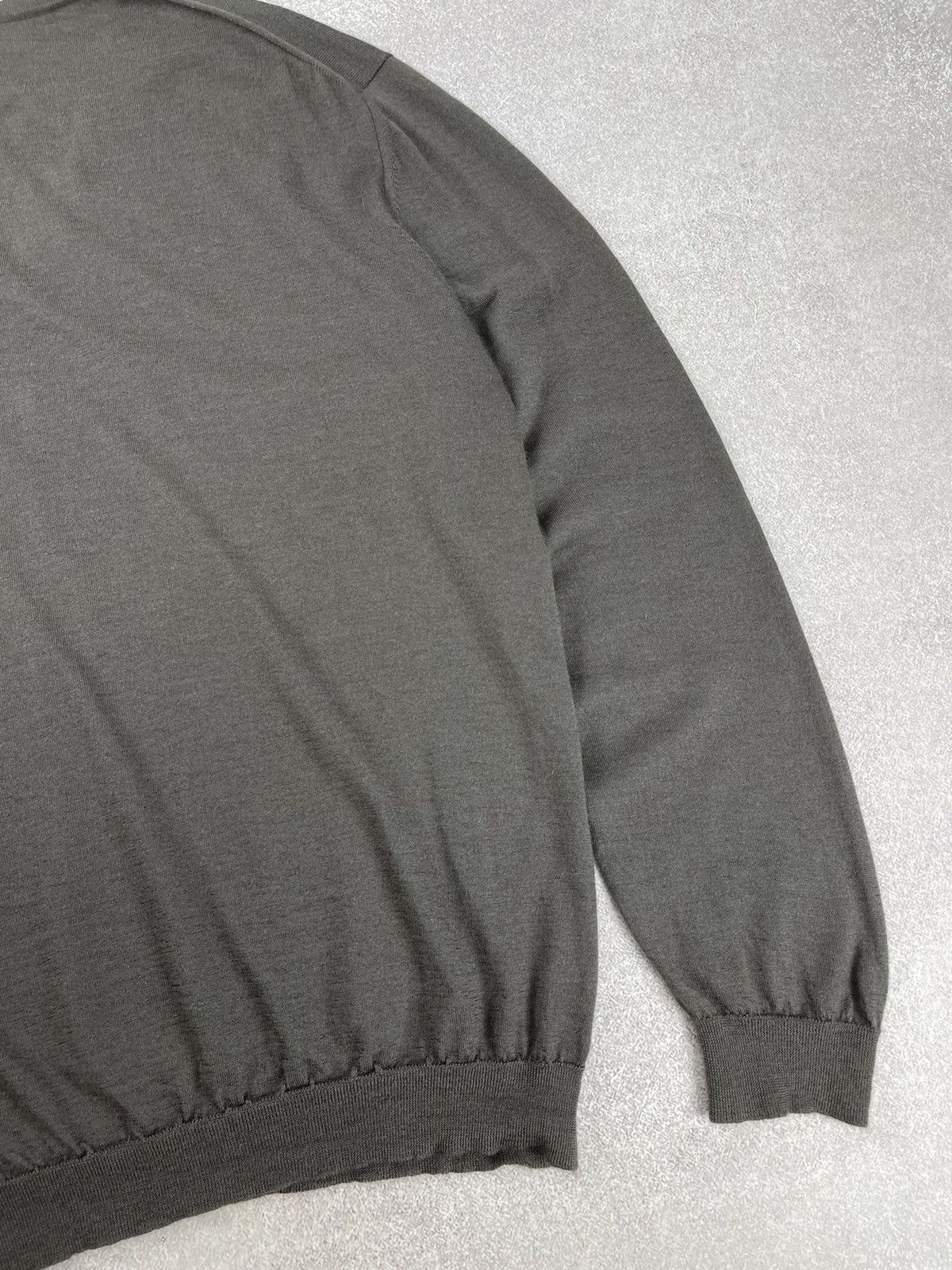 Gucci Gucci Cashmere/Silk V-Neck Knit Sweater Men’s Size XL Size US XL / EU 56 / 4 - 9 Thumbnail