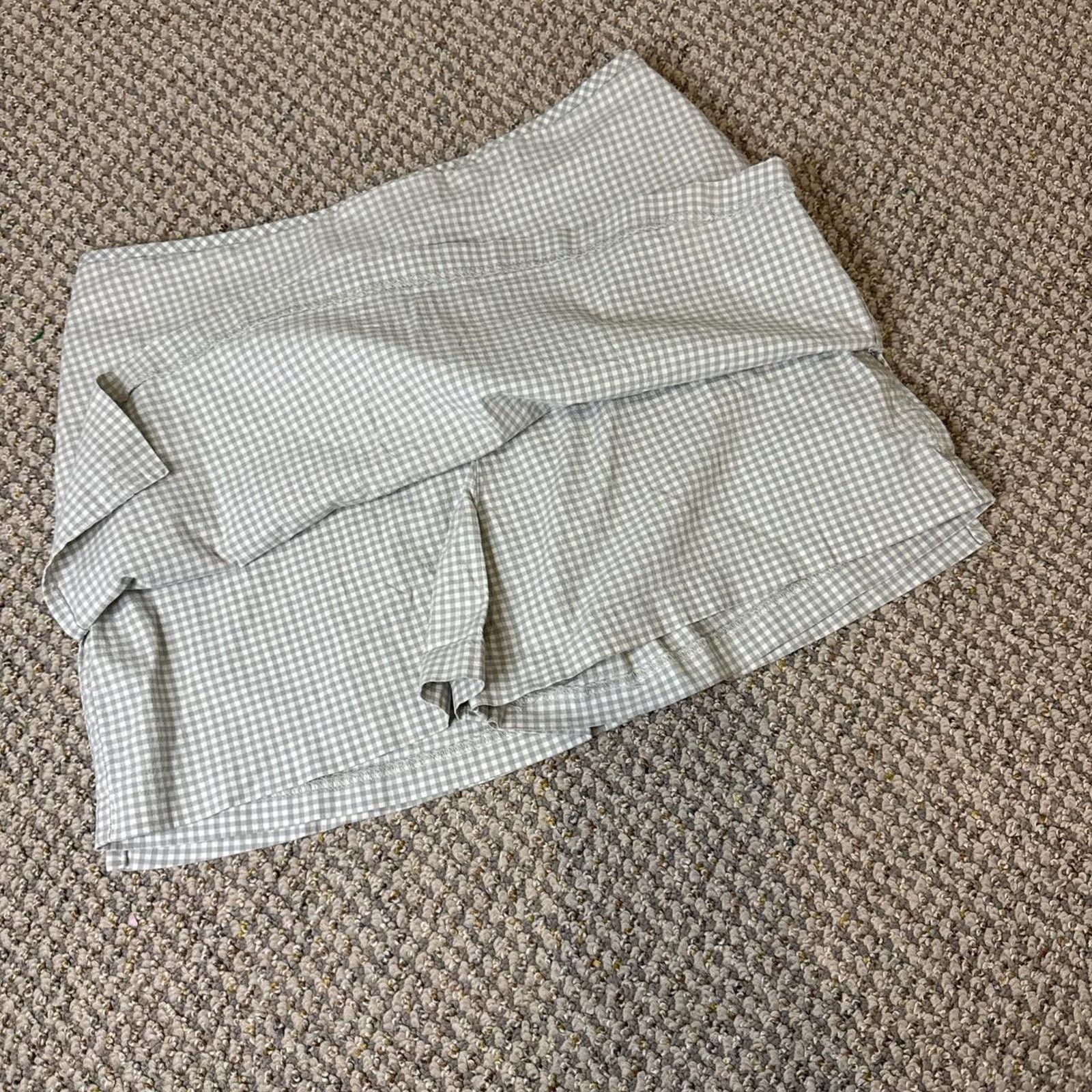 Other y2k gingham plaid white and sage green/gray mini skirt Size 28" / US 6 / IT 42 - 6 Thumbnail