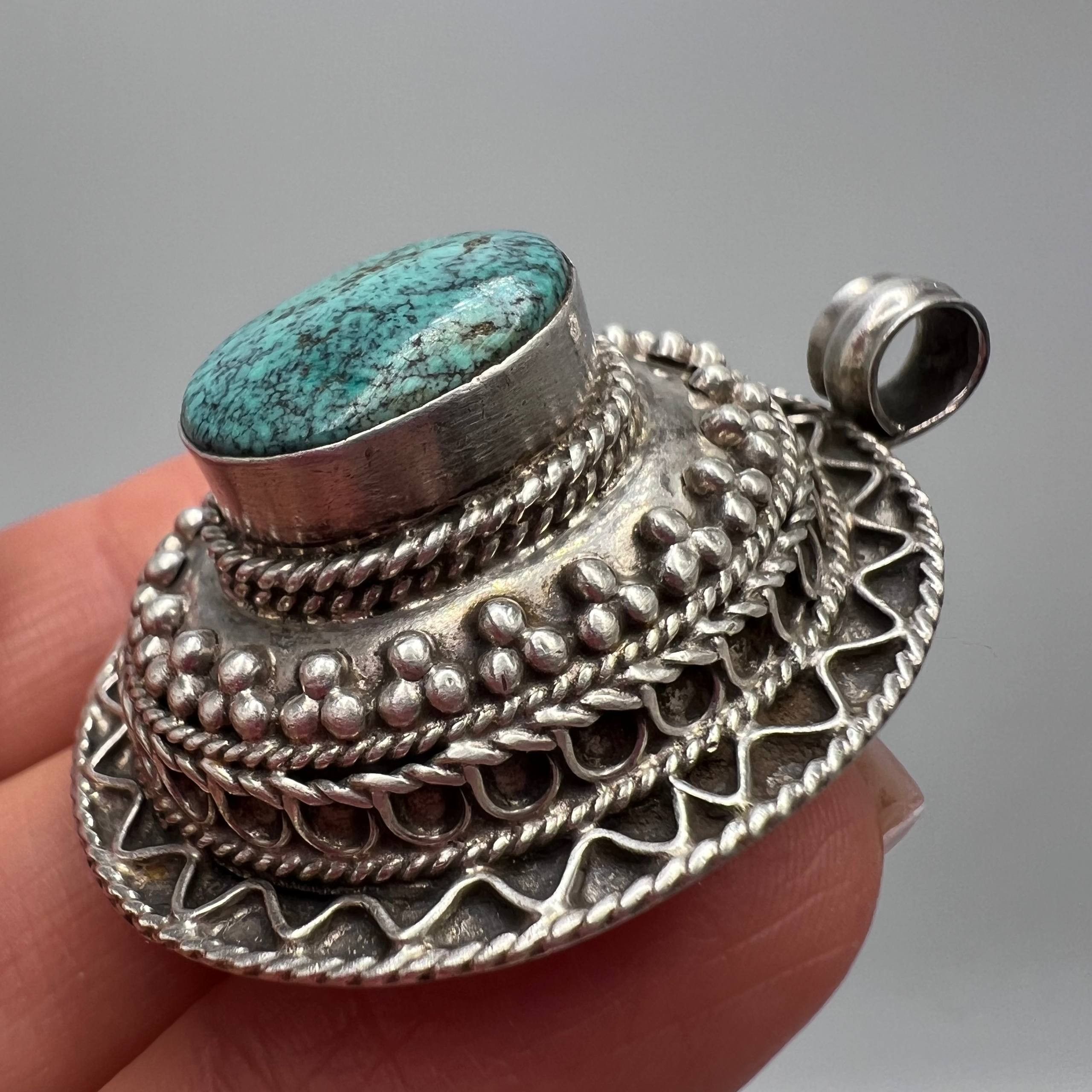 Vintage Vintage Sterling Silver 925 Pendant Turquoise Cabochon Size ONE SIZE - 9 Thumbnail