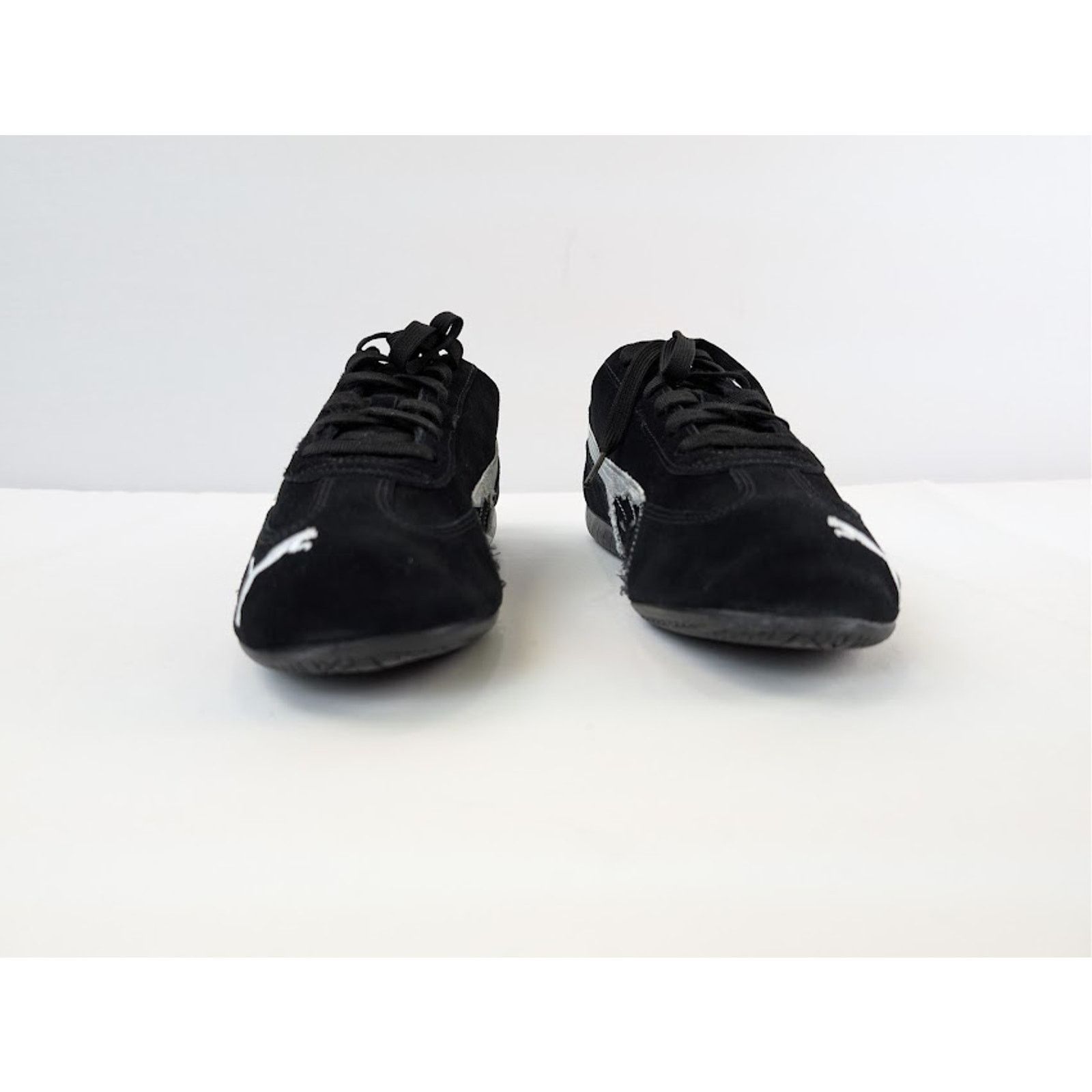 Balenciaga × Puma o1rshd1 Q:3 / Speedcat Destroyed Low Top Sneaker Black/White Size US 12 / EU 45 - 10 Thumbnail