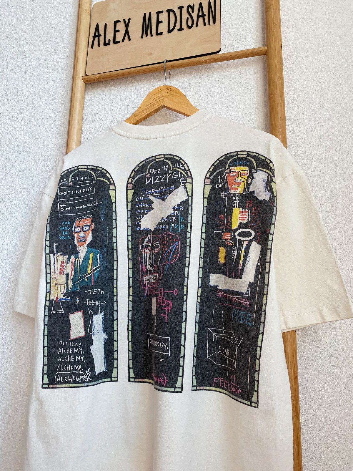 H&M × Jean-Michel Basquiat × Who Decides War WHO DECIDES WAR x BASQUIAT x H&M RELAXED FIT COTTON T-SHIRT Size US M / EU 48-50 / 2 - 14 Thumbnail