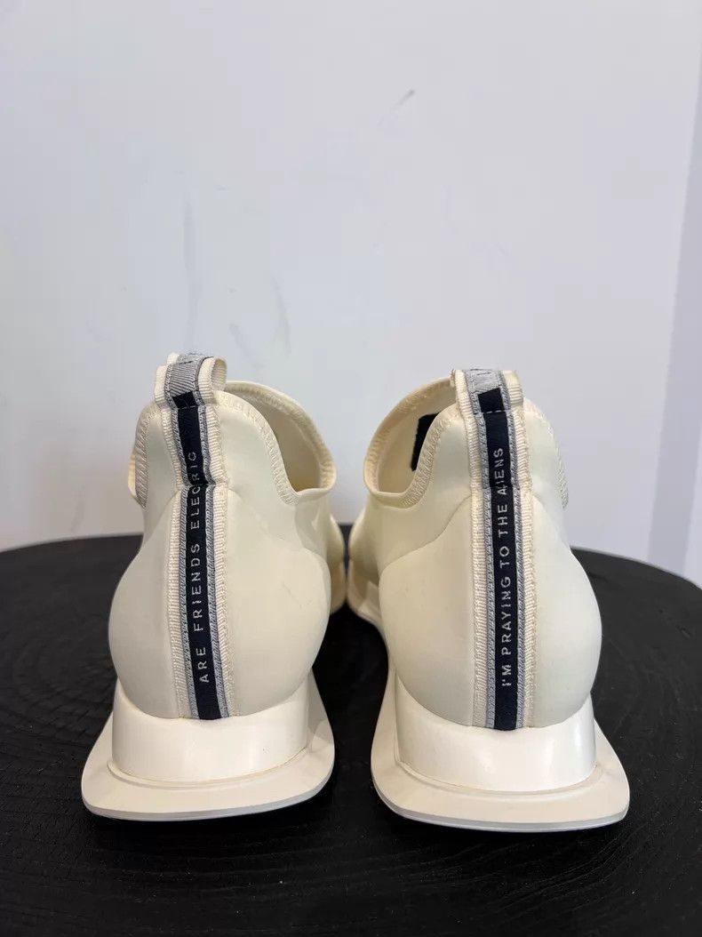 Rick Owens Drkshdw Rick Owens Drkshdw Off-White New Runner Slip-On Sneakers Size US 9 / EU 42 - 5 Thumbnail