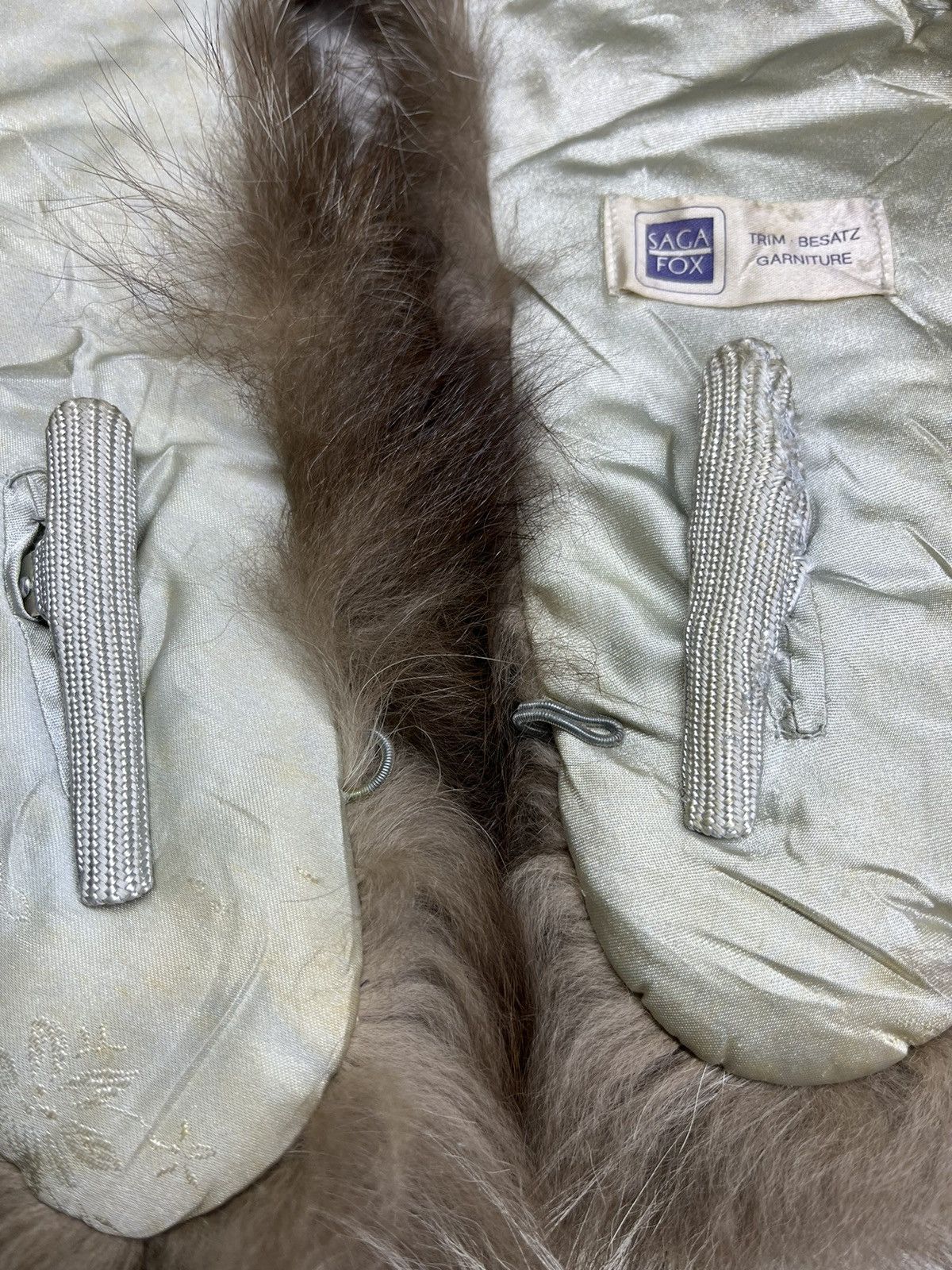 Sagafurs Supreme Quality Fur Scarf Saga Fox Size ONE SIZE - 10 Thumbnail