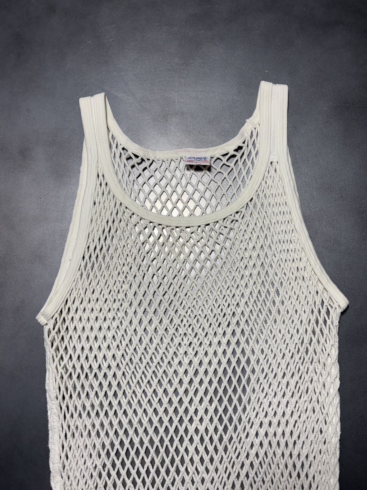 Bergans of Norway True Vintage Brynje of Norway Mesh Tank Top Undershirt Fish Size US S / EU 44-46 / 1 - 7 Thumbnail