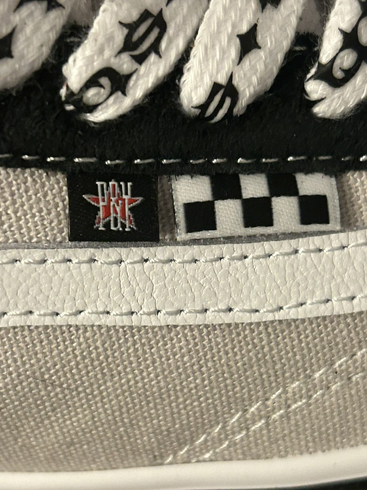Punk and Yo PunkandYo Old Skool Vans Size US 9.5 / EU 42-43 - 7 Thumbnail