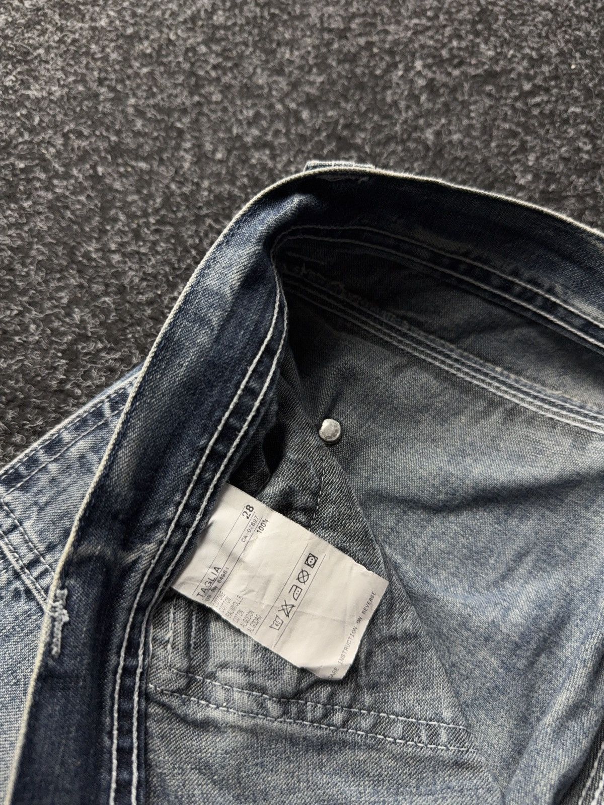 United Colors Of Benetton Retro 90s Benetton Y2K zip pocket wide leg denim jeans 28 Size 30" / US 8 / IT 44 - 11 Thumbnail
