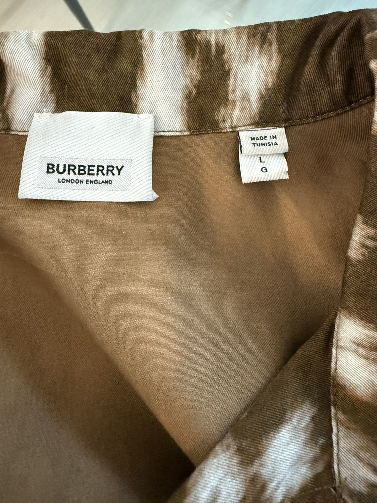 Burberry Burberry “Why Did They Kill Bambi” SS19 Runway Zip Shirt Size US L / EU 52-54 / 3 - 3 Thumbnail