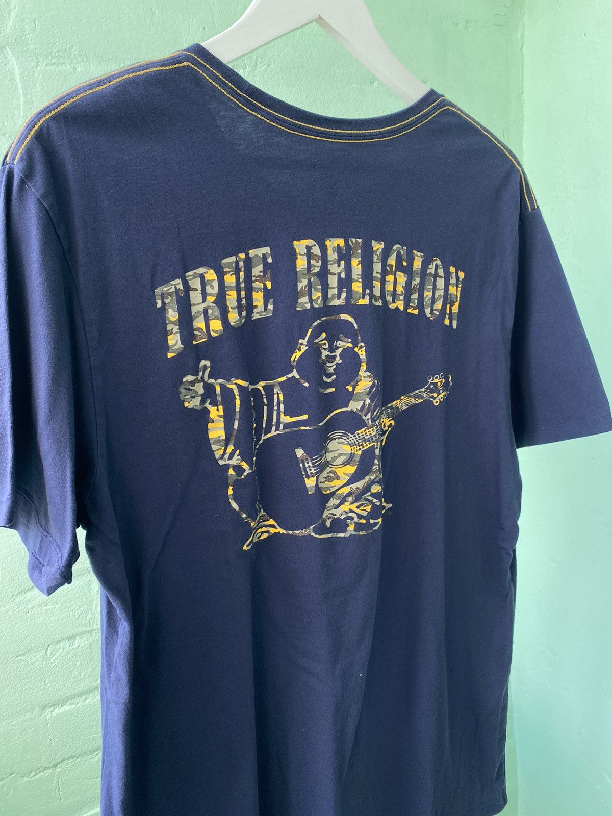 True Religion × Vintage Vintage Y2K True Religion World Tour Big Logo t-shirt Size US L / EU 52-54 / 3 - 7 Thumbnail