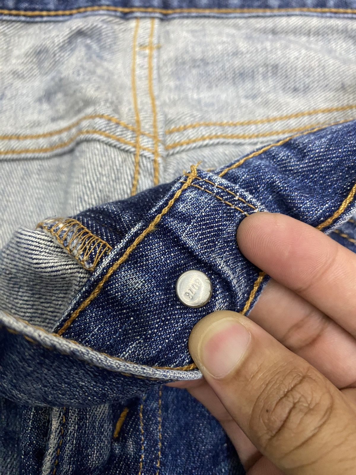 Levi's VINTAGE LEVIS 517 DISTRESSED DENIM JEANS Size US 30 / EU 46 - 10 Thumbnail