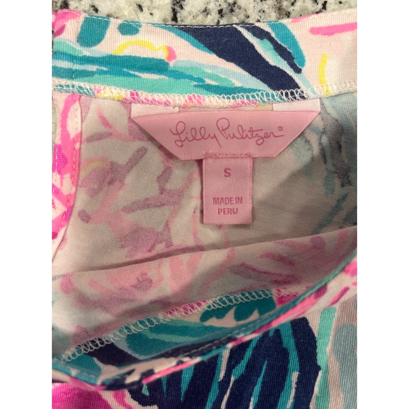 Lilly Pulitzer Lilly Pulitzer Pink Via Flora Bell Sleeve Fontaine LS Top Blouse Women Sz Small Size S / US 4 / IT 40 - 3 Thumbnail