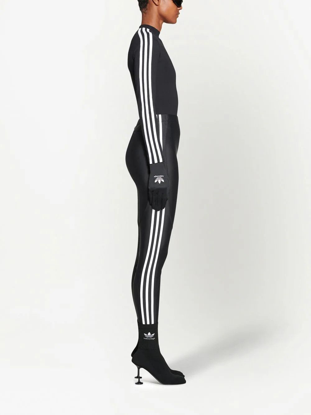 o1srvl11e0424 Balenciaga / Adidas Athletic Leggings in Black Womenswear