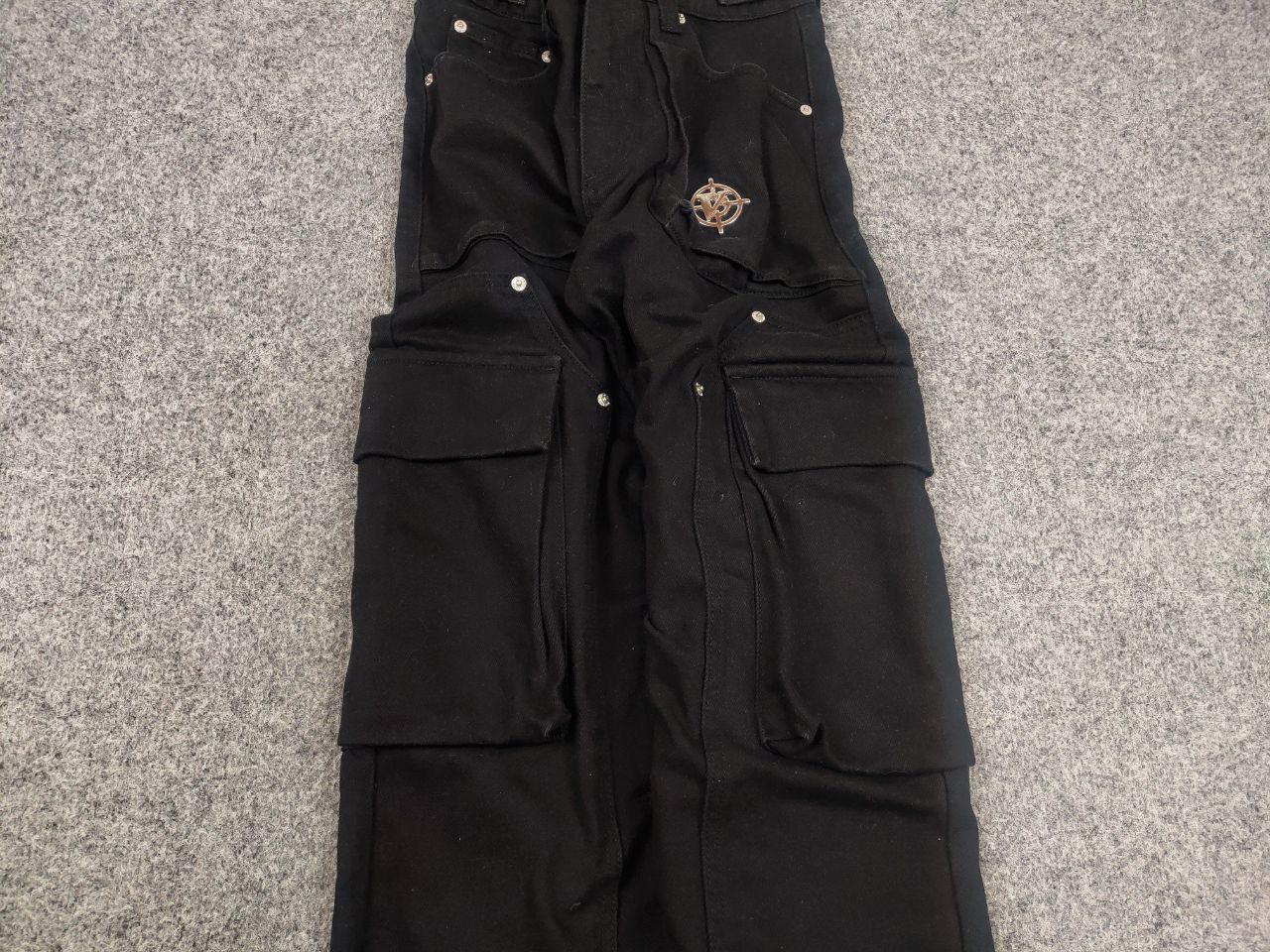 Other Vicinity Design Multipocket Zip logo cargo Back Baggy Pants Size US 30 / EU 46 - 5 Thumbnail