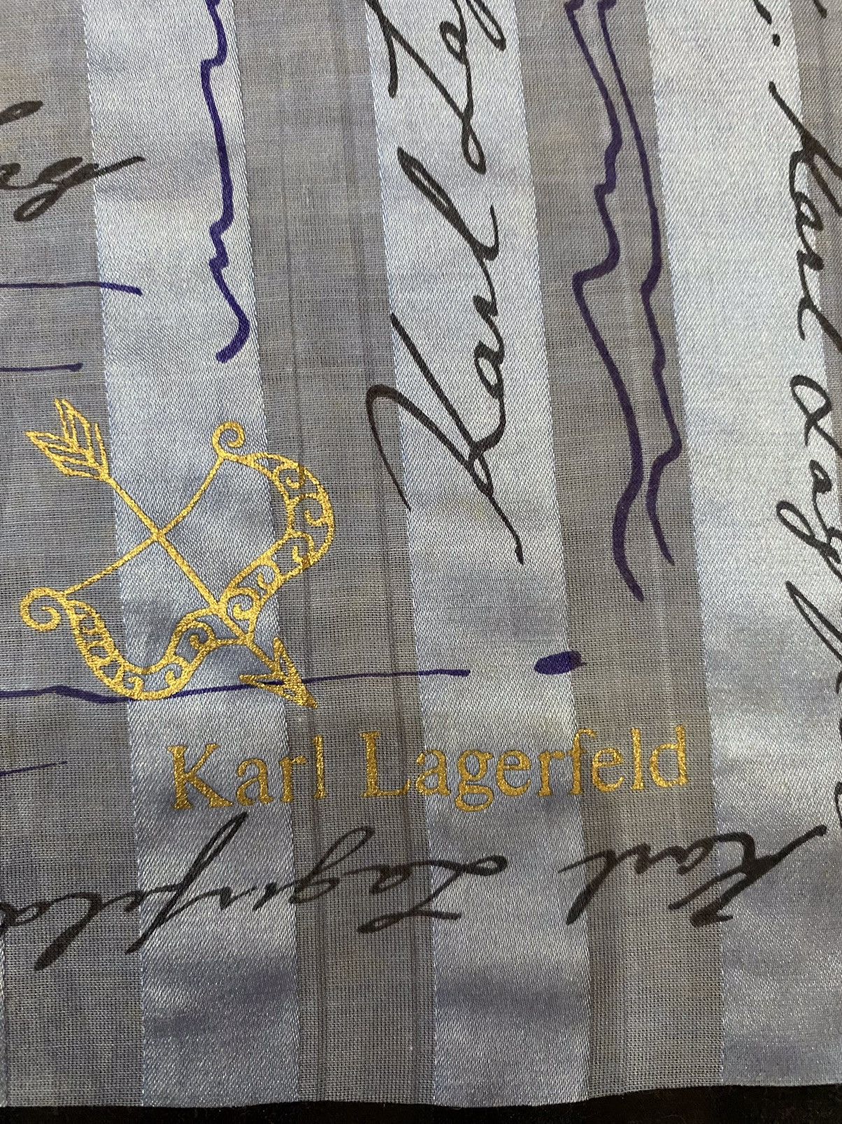 Karl Lagerfeld Karl Lagerfeld Overprint Scarves/Handkerchief/Pocket Square Size ONE SIZE - 5 Thumbnail