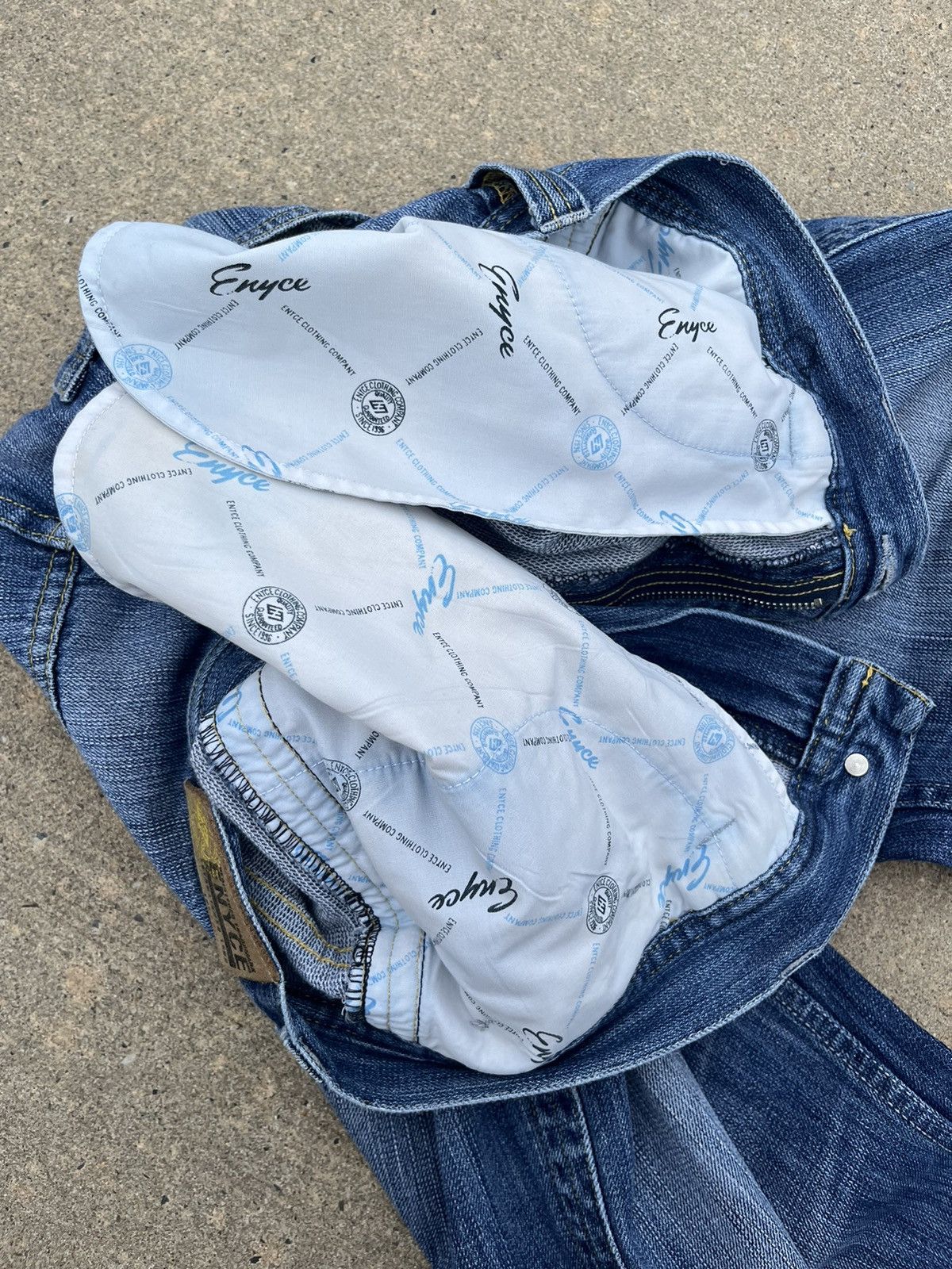 Enyce SICK VINTAGE Y2K ENYCE WASH BAGGY JEANS Size US 34 / EU 50 - 16 Thumbnail