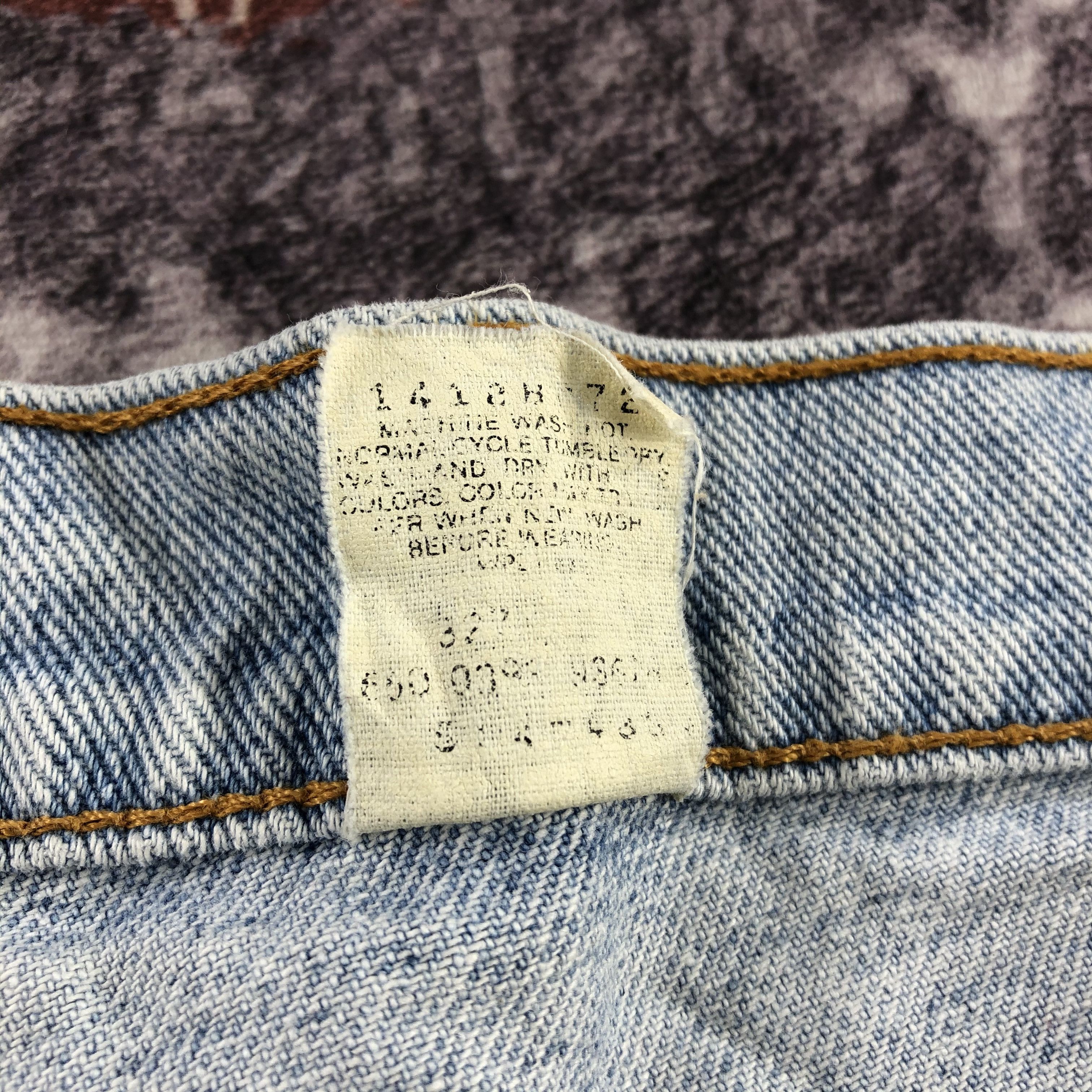 Levi's × Vintage Vintage 90s Light Wash Levis 554 Jeans-JM3165 Size US 37 - 13 Thumbnail