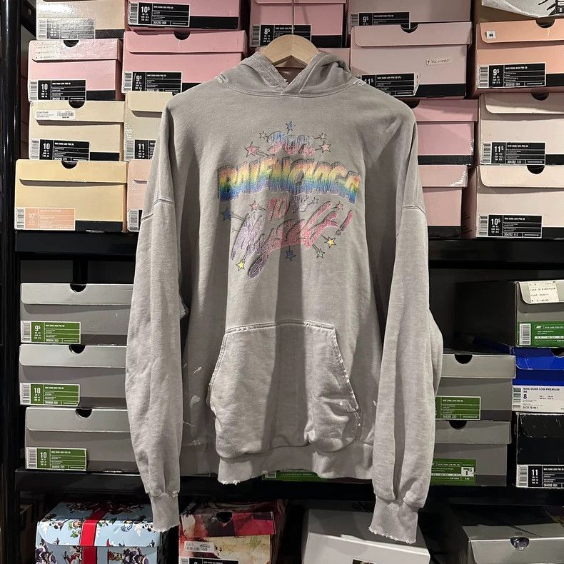 Balenciaga Balenciaga Gray rainbow graffiti Logo hooded sweater Size US M / EU 48-50 / 2 - 1 Thumbnail