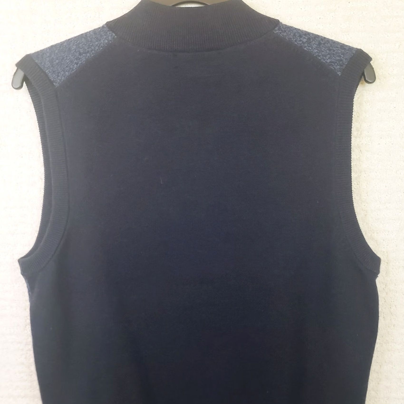 Roundtree & Yorke Roundtree & Yorke Men's Sweater Vest Blue Knit 1/4 Zip Cotton Blend M Size Vest Cotton Knit Blue Mens Size US M / EU 48-50 / 2 - 6 Thumbnail