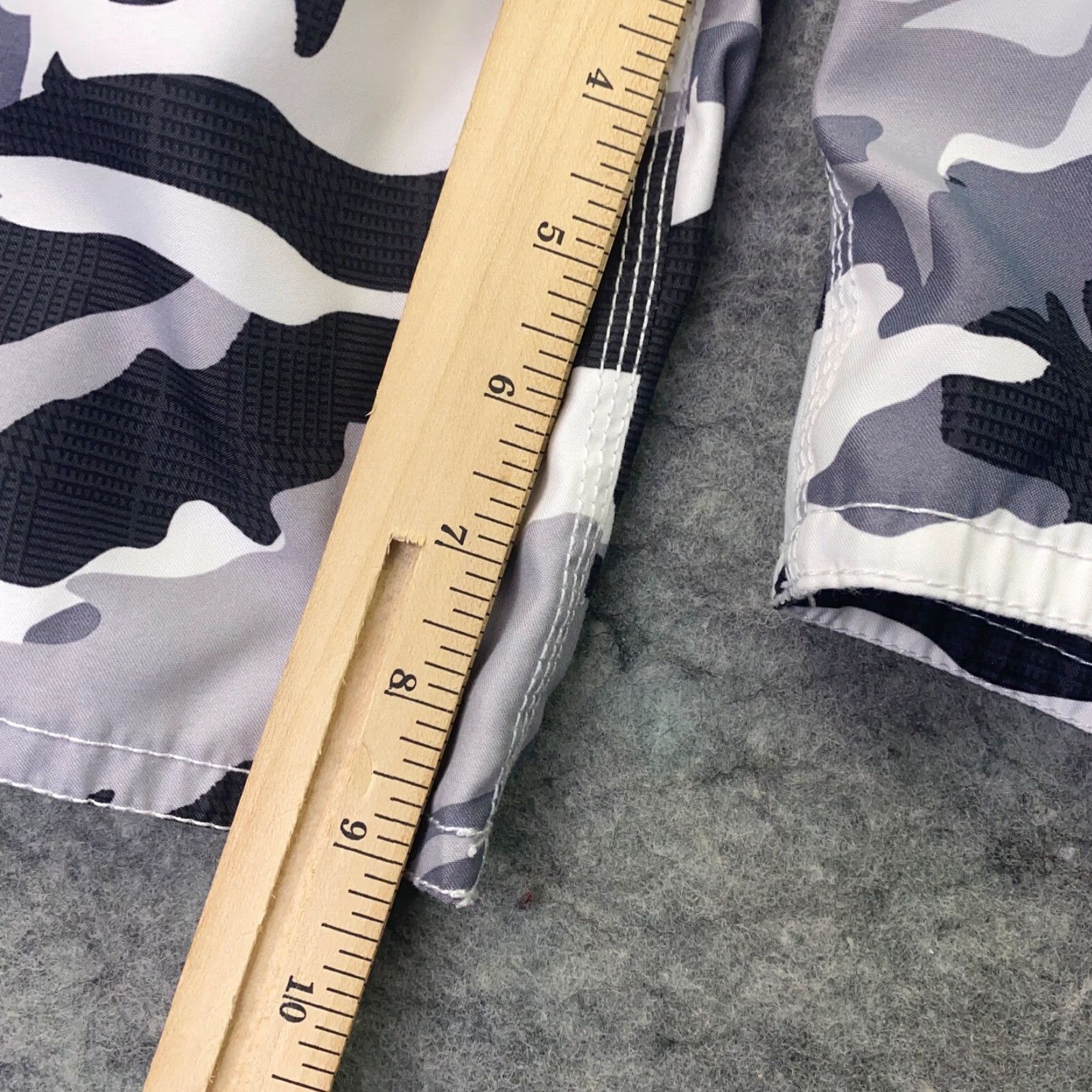 Ocean Pacific Ocean Pacific Mens Swim Trunks Small 28/30 Gray Camouflage Drawstring Lined Size ONE SIZE - 6 Thumbnail
