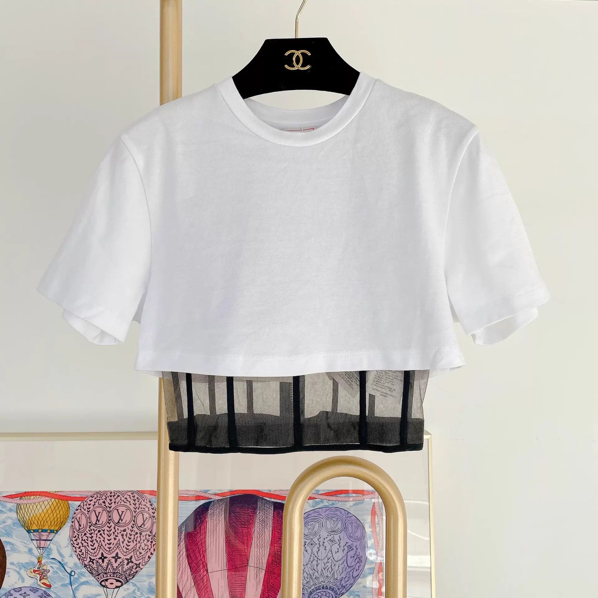 Alexander McQueen Alexander McQueen white fishbone short-sleeve top 38 Size XS / US 0-2 / IT 36-38 - 2 Thumbnail