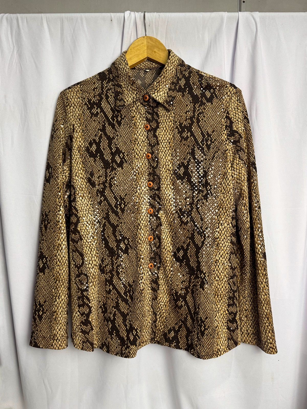 If Six Was Nine × Japanese Brand × Le Grande Bleu (L.G.B.) Japanese Python Snake Button Shirt Size US M / EU 48-50 / 2 - 2 Thumbnail