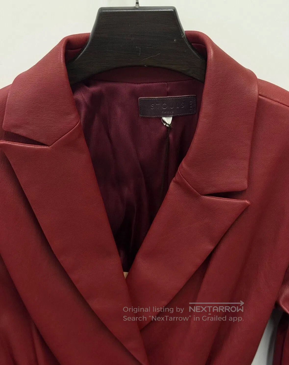 Pierre Balmain Burgundy Leather Suit Jacket for Women. Size XS / US 0-2 / IT 36-38 - 3 Thumbnail