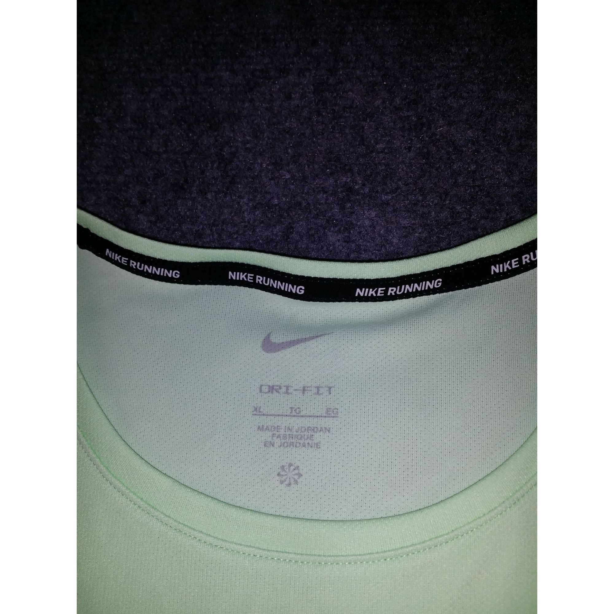 Nike Nike Tshirt Men Sz XL Lime Green Dri Fit Running From Respon Size US XL / EU 56 / 4 - 6 Thumbnail