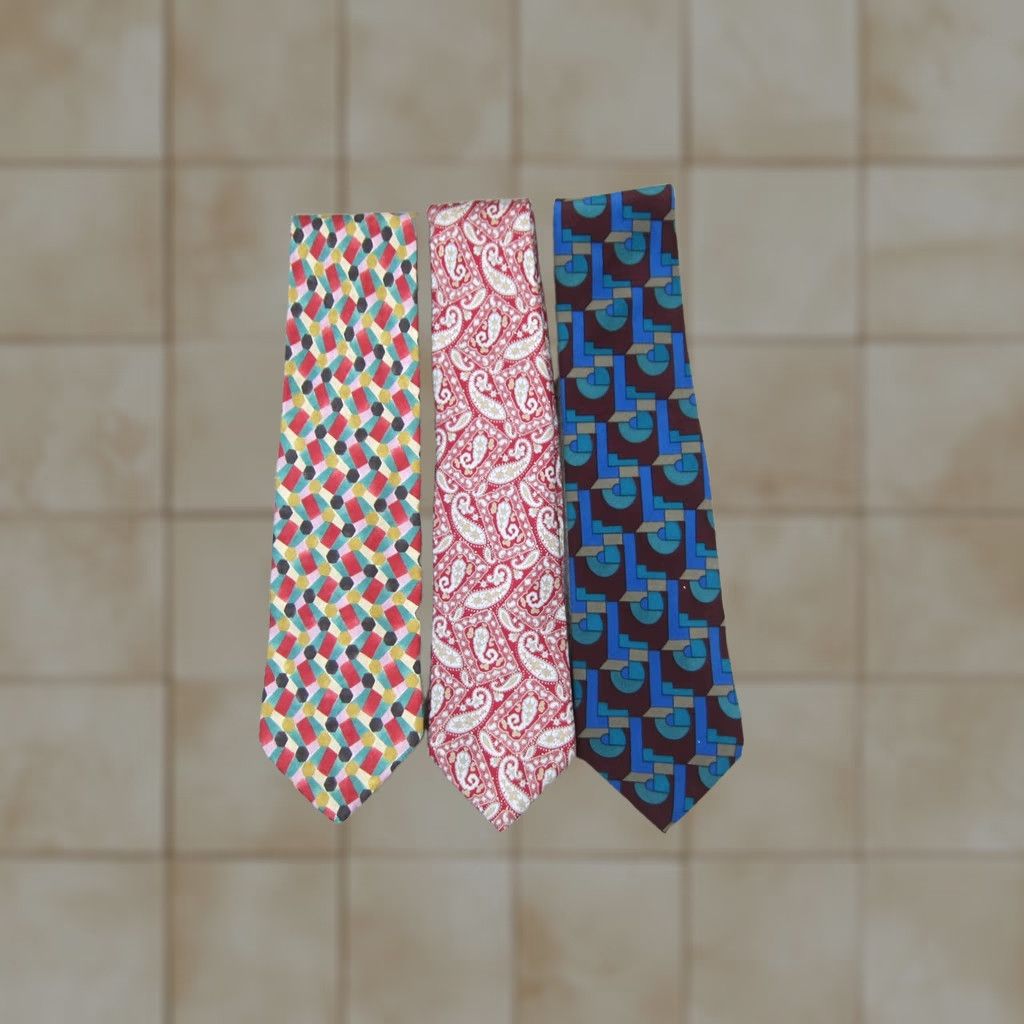 Halston Vintage Tie Lot of 3 Mens Silk Paisley Size ONE SIZE - 1 Thumbnail