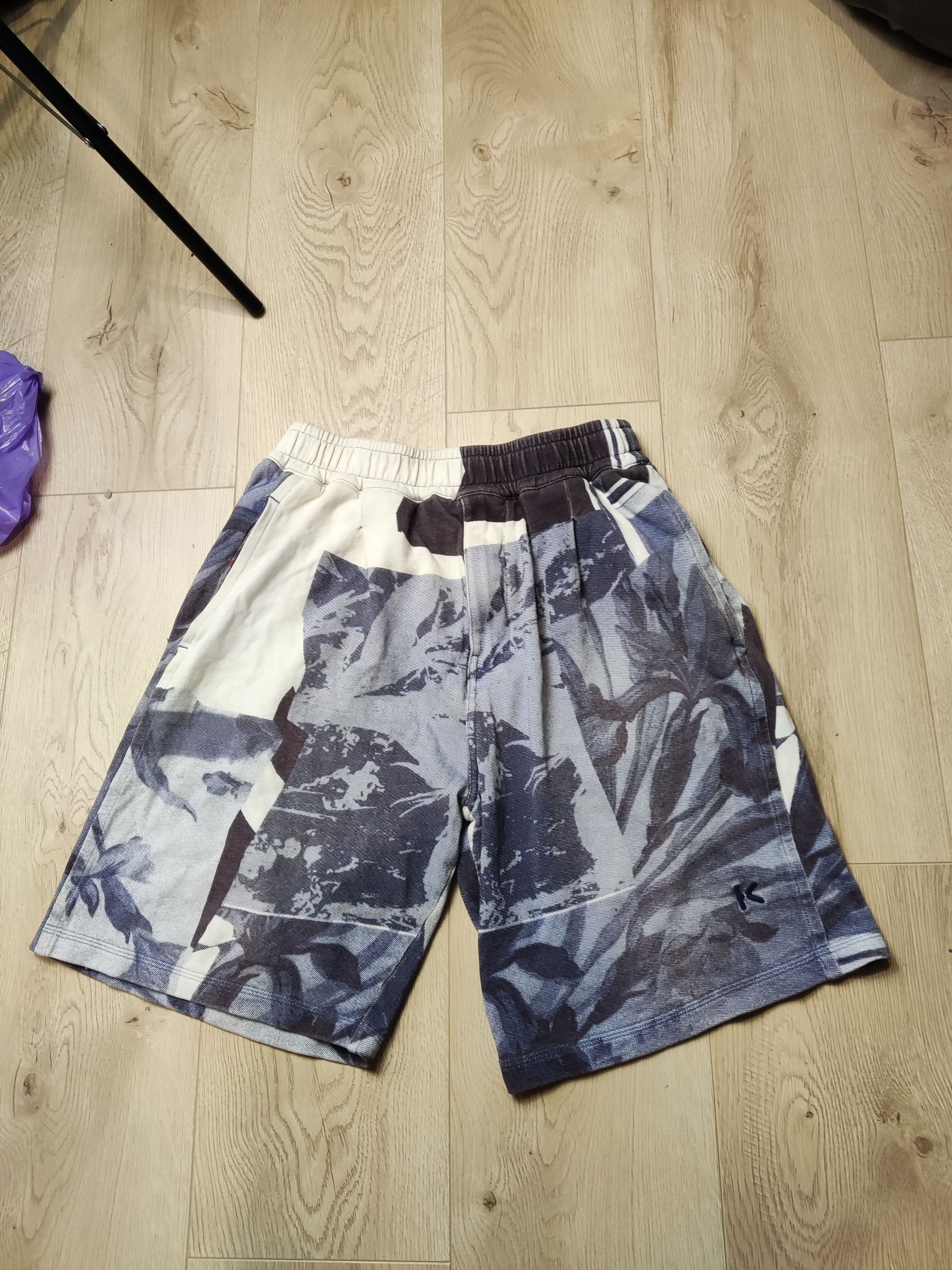 Kenzo Kenzo Cut-out Flowers bermuda shorts sweat tropical floral Size US 28 / EU 44 - 2 Thumbnail