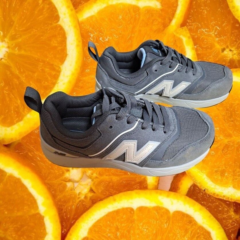 New Balance New Balance 997H Comfort Insert Sneakers Walking Shoes Gray Size US 6 / IT 36 - 2 Thumbnail