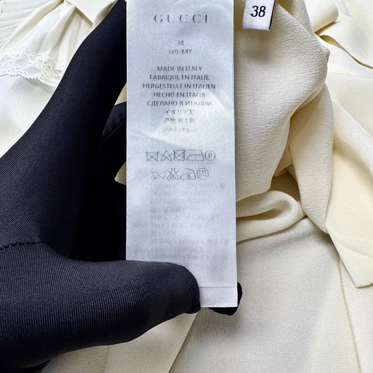 Gucci Gucci Beige Silk Crystal Buckle Bow Lace Shirt Size XS / US 0-2 / IT 36-38 - 5 Thumbnail