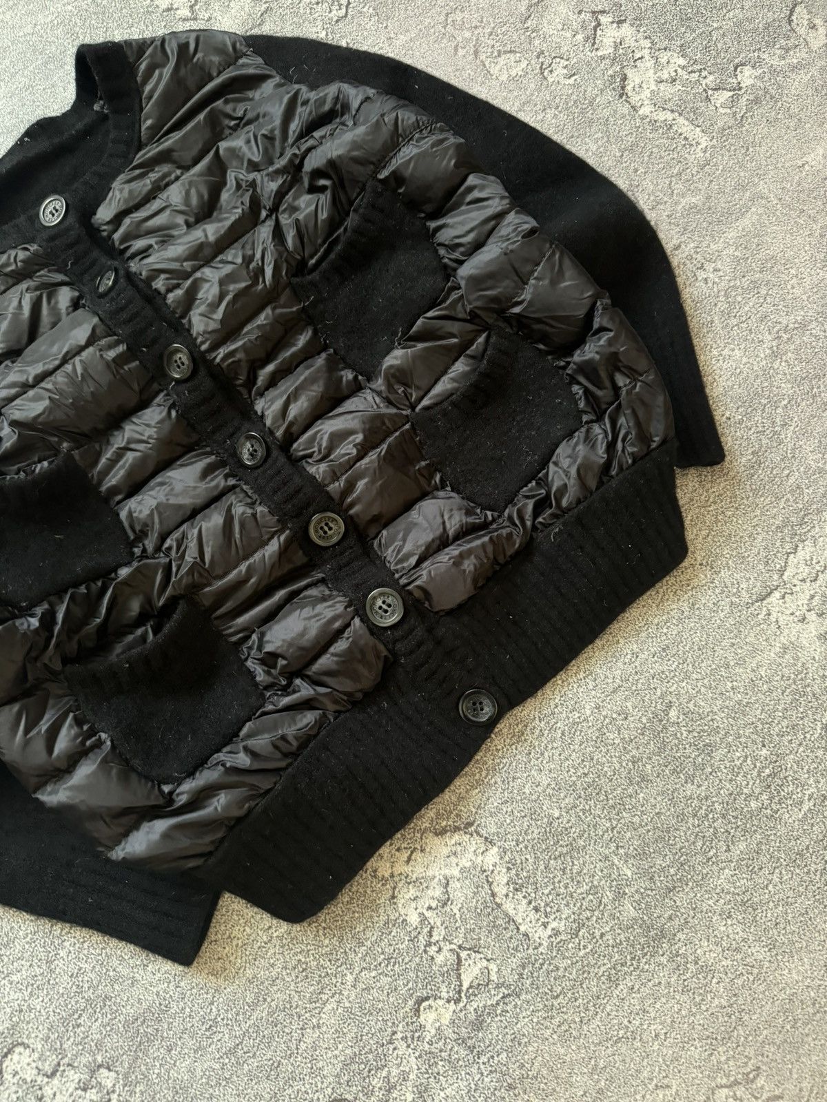 Designer × Moncler Moncler Very shanke material button up sweater bomber jacket Size XXS / US 00 / IT 34 - 3 Thumbnail