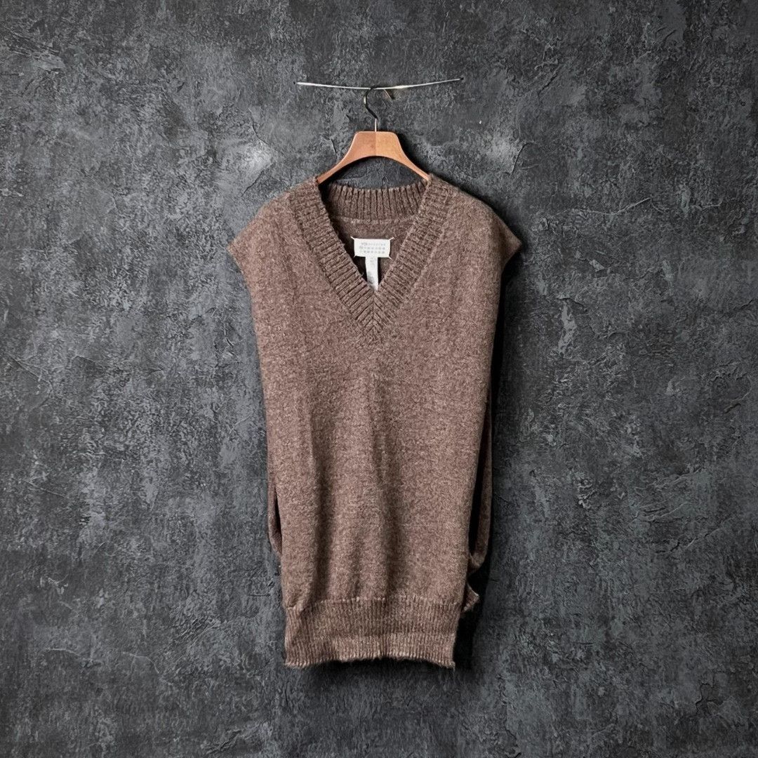 Maison Margiela Maison Margiela Knit Tank Top m Men Size US M / EU 48-50 / 2 - 1 Thumbnail