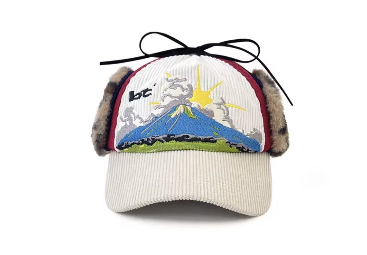 Other Y2k Vintage Style Reversible Leopard Trapper Warm Hat Cap Size ONE SIZE - 1 Thumbnail