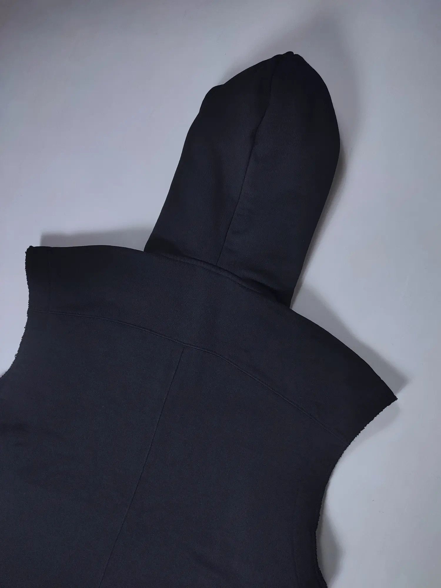 Dries Van Noten Dries van noten Oversized sleeveless hoodie Size US M / EU 48-50 / 2 - 17 Thumbnail