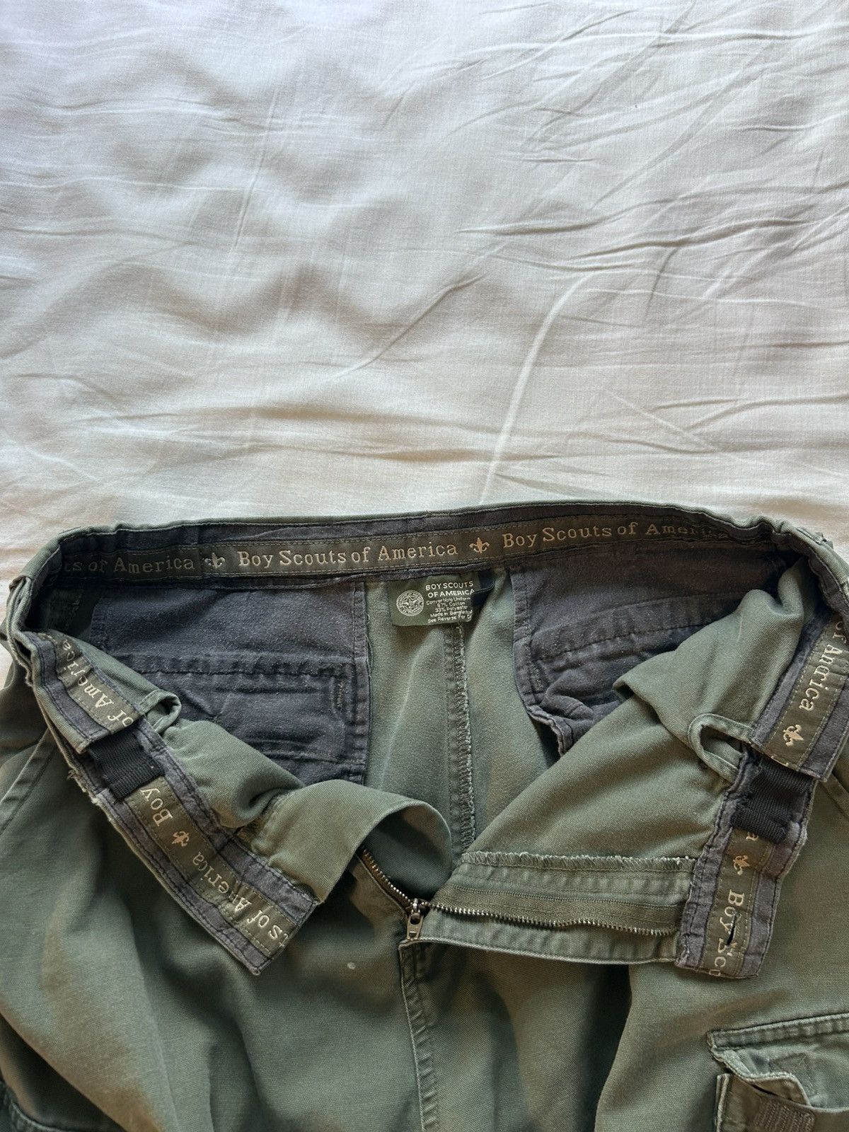Carhartt Olive Green zipper Cargo pants Size US 32 / EU 48 - 5 Thumbnail