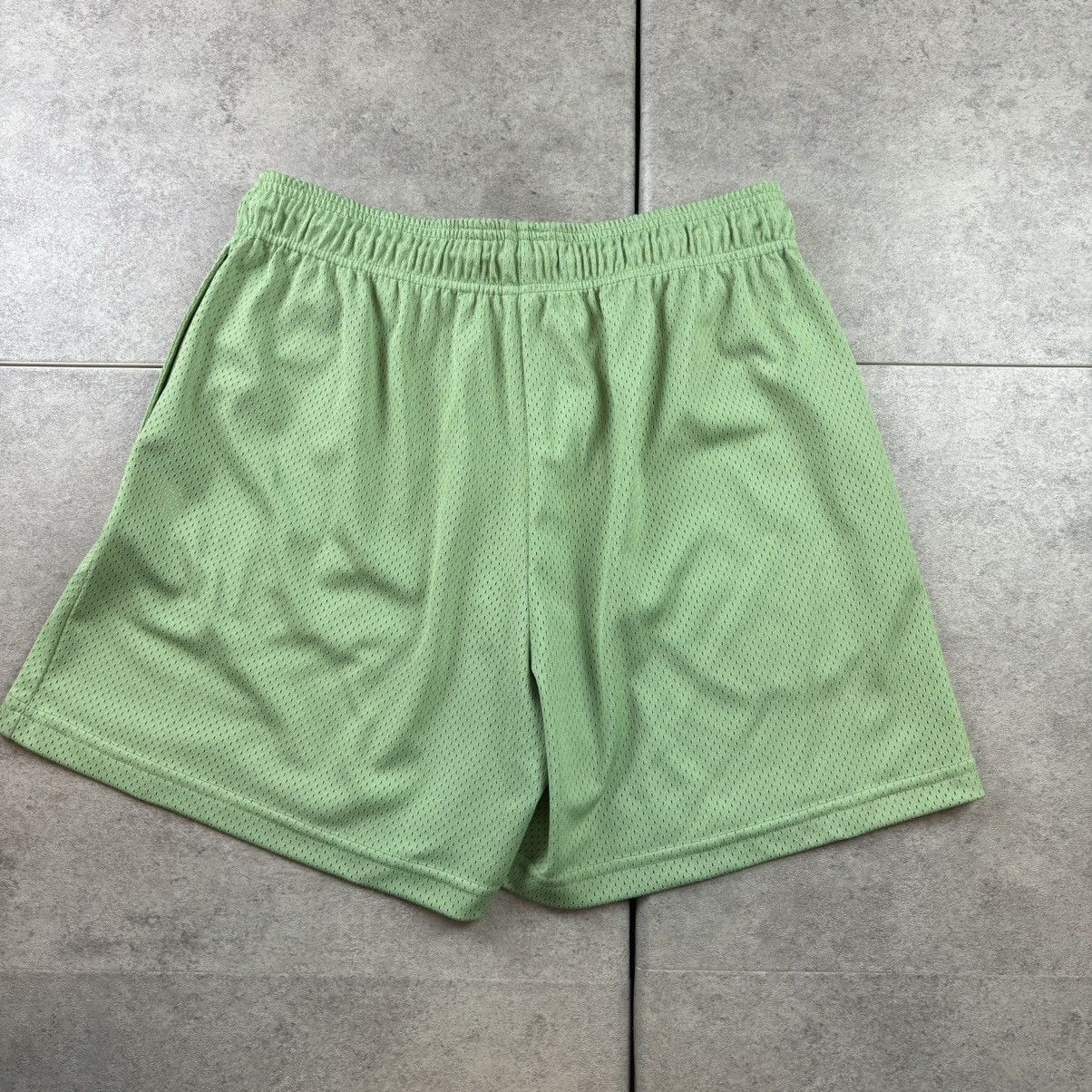 Eric Emanuel Eric Emanuel EE Basic Shorts 'Cactus Green’ Size US 30 / EU 46 - 7 Thumbnail