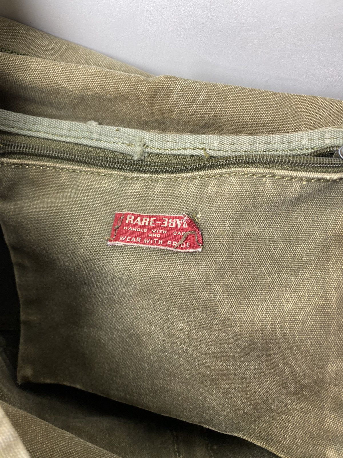 Japanese Brand × Vintage Vintage Like Diesel Military Army CrossBody Messenger Bag Size ONE SIZE - 13 Thumbnail