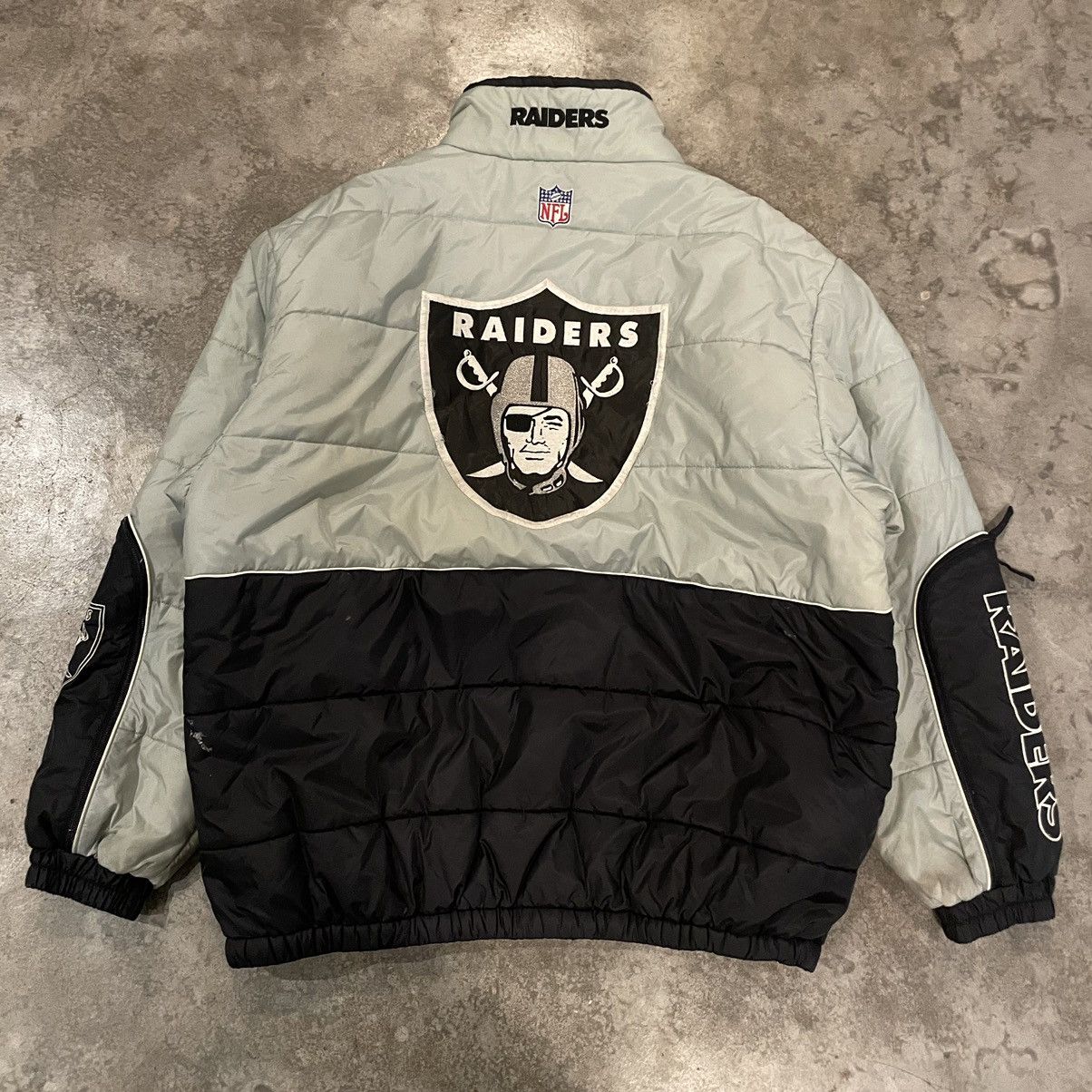 Retailer Vintage Reebok raiders jacket