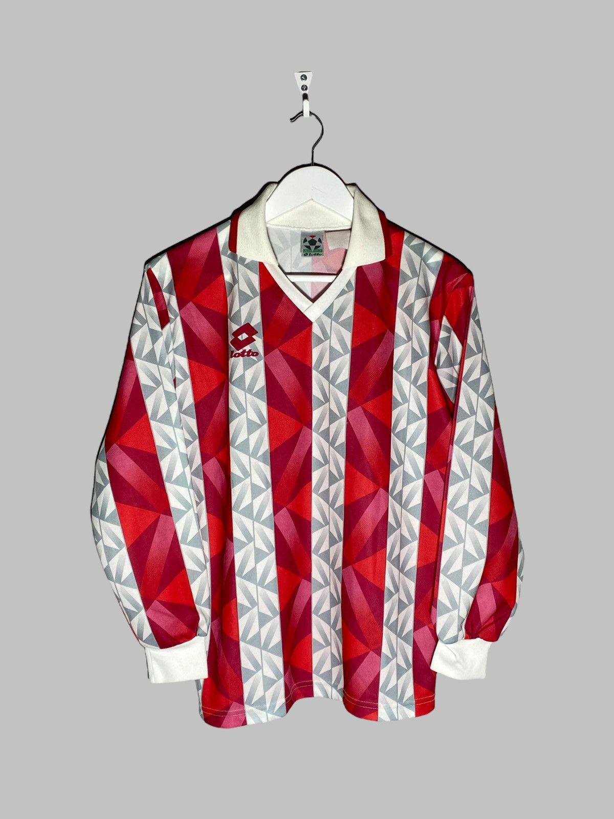 Vintage 🔥 90s LOTTO CALCIO ITALIA GEOMETRIC JERSEY AC MILAN VIBES Size US XS / EU 42 / 0 - 1 Thumbnail