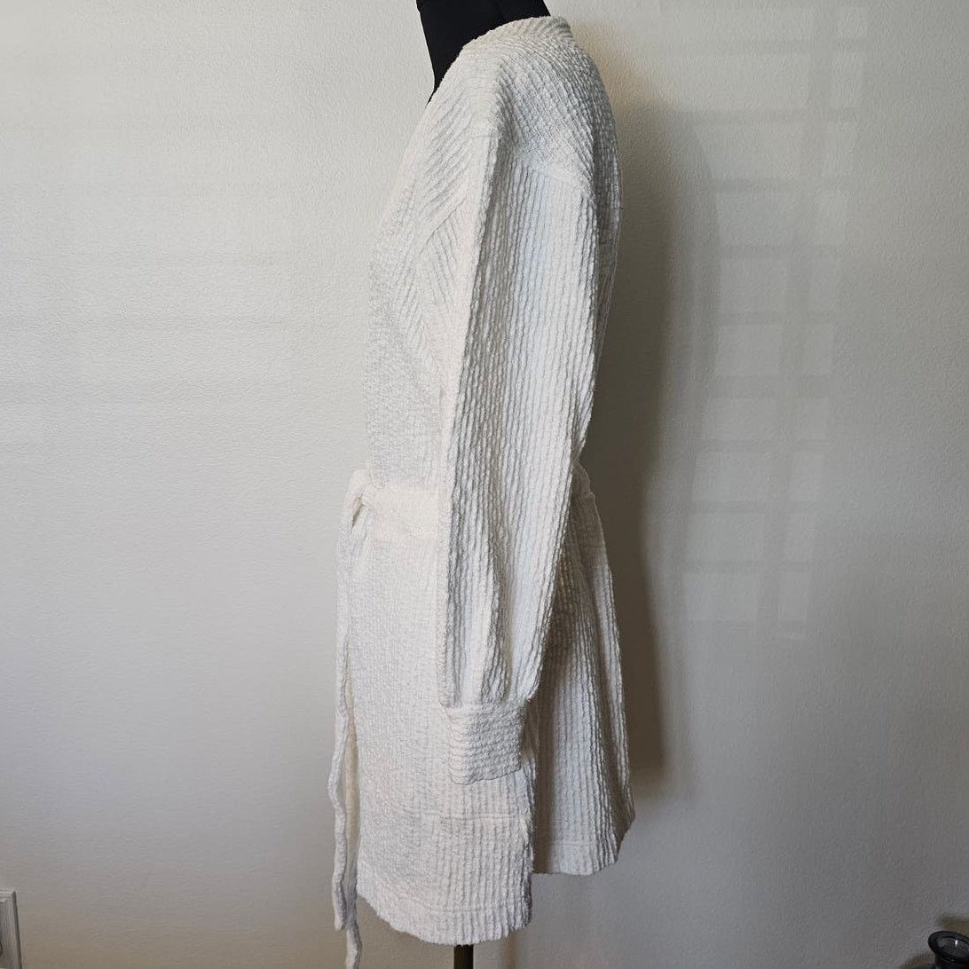 Free People EUC Free People FP Beach White Greta Romper Cover-Up XS Size 26" / US 2 / IT 38 - 3 Thumbnail